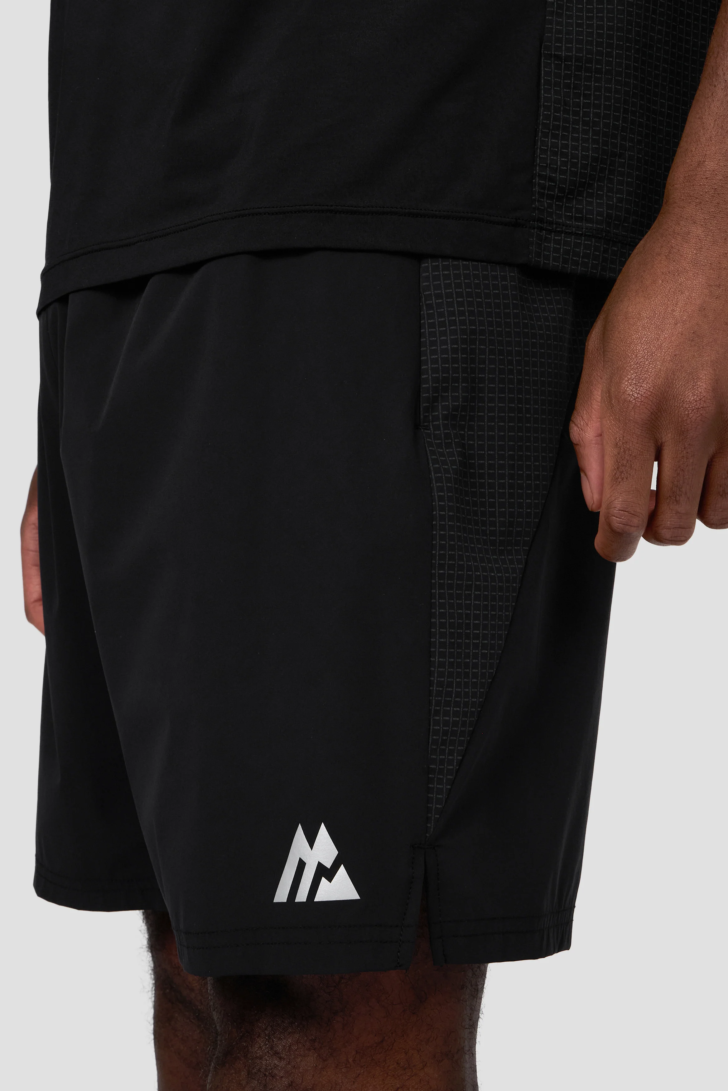 Argent Short - Black - Image 6