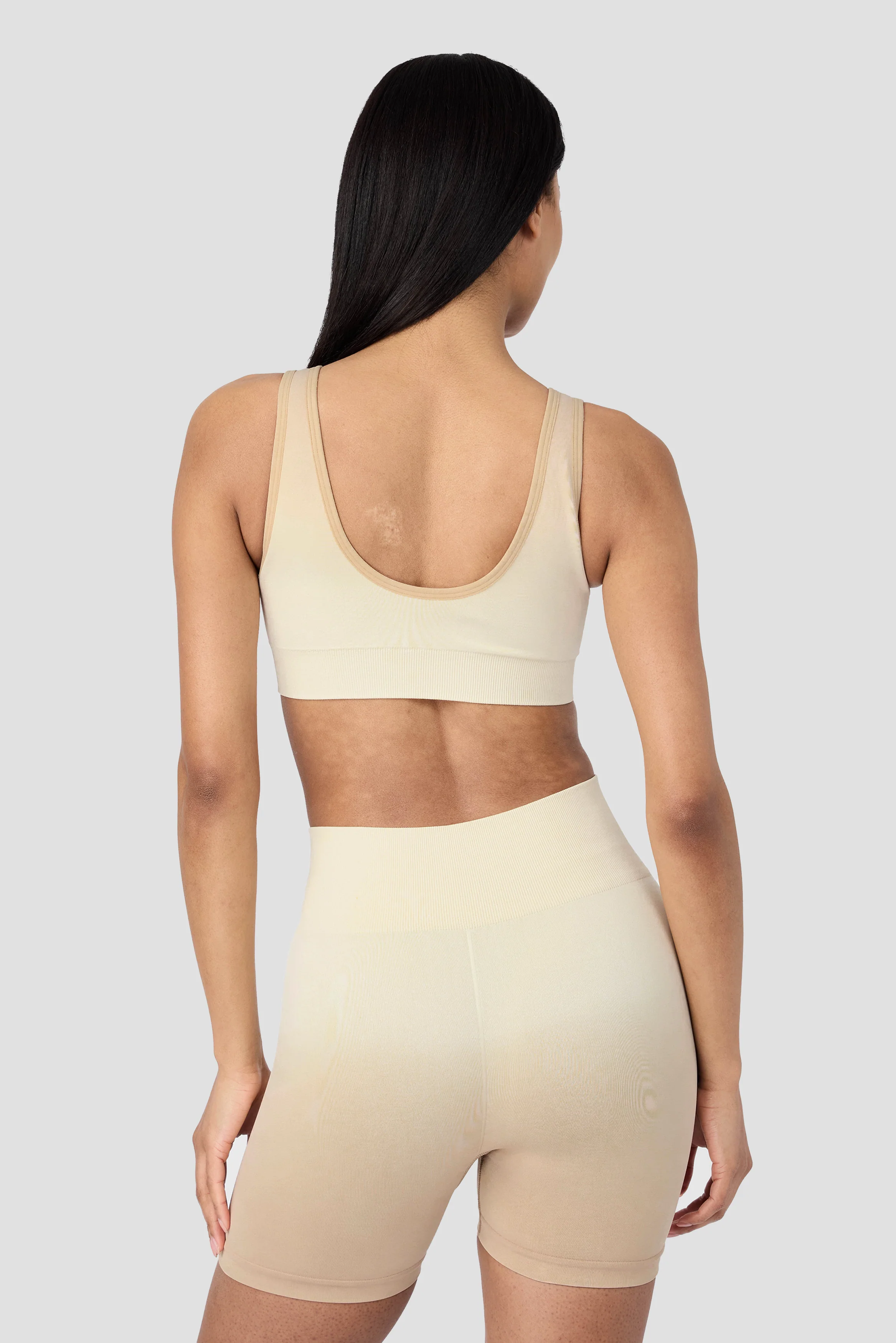 Arise Seamless Bra - Maple Wood/Vanilla Foam - Image 2