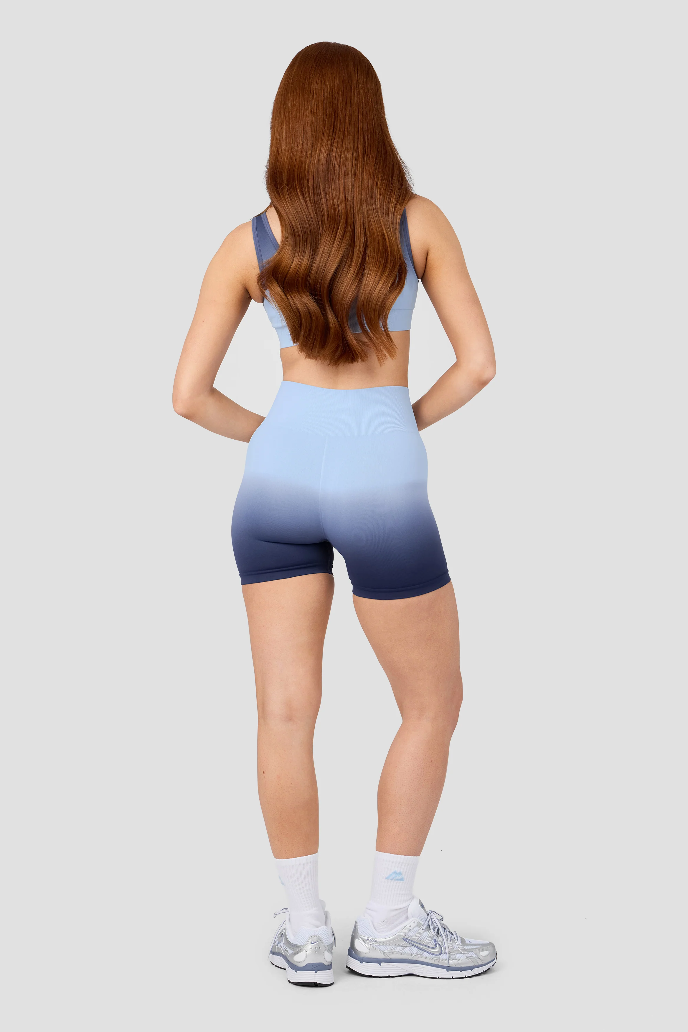 Arise Seamless Short - Greyed Indigo/Blissful Blue - Image 4