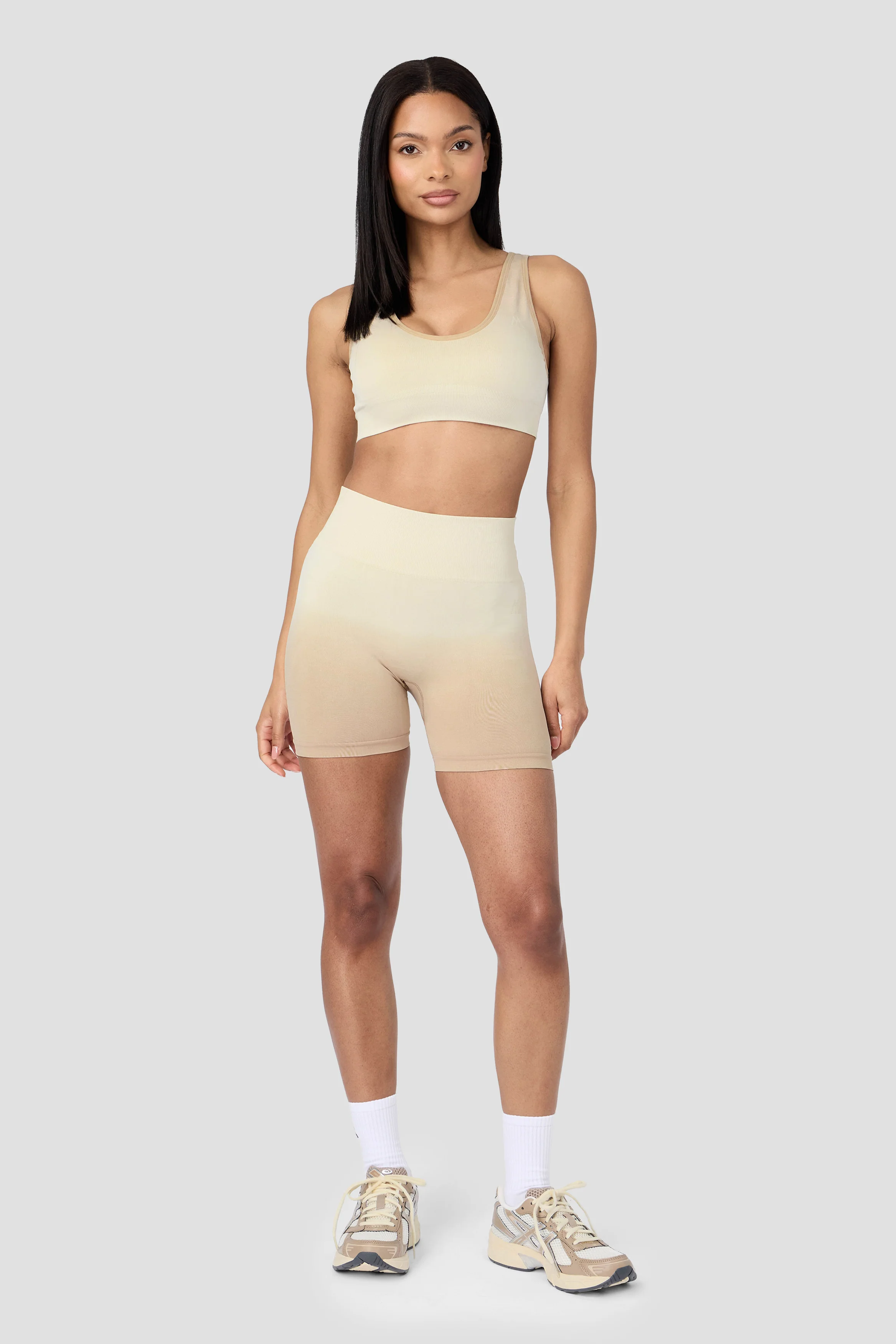 Arise Seamless Short - Maple Wood/Vanilla Foam - Image 3