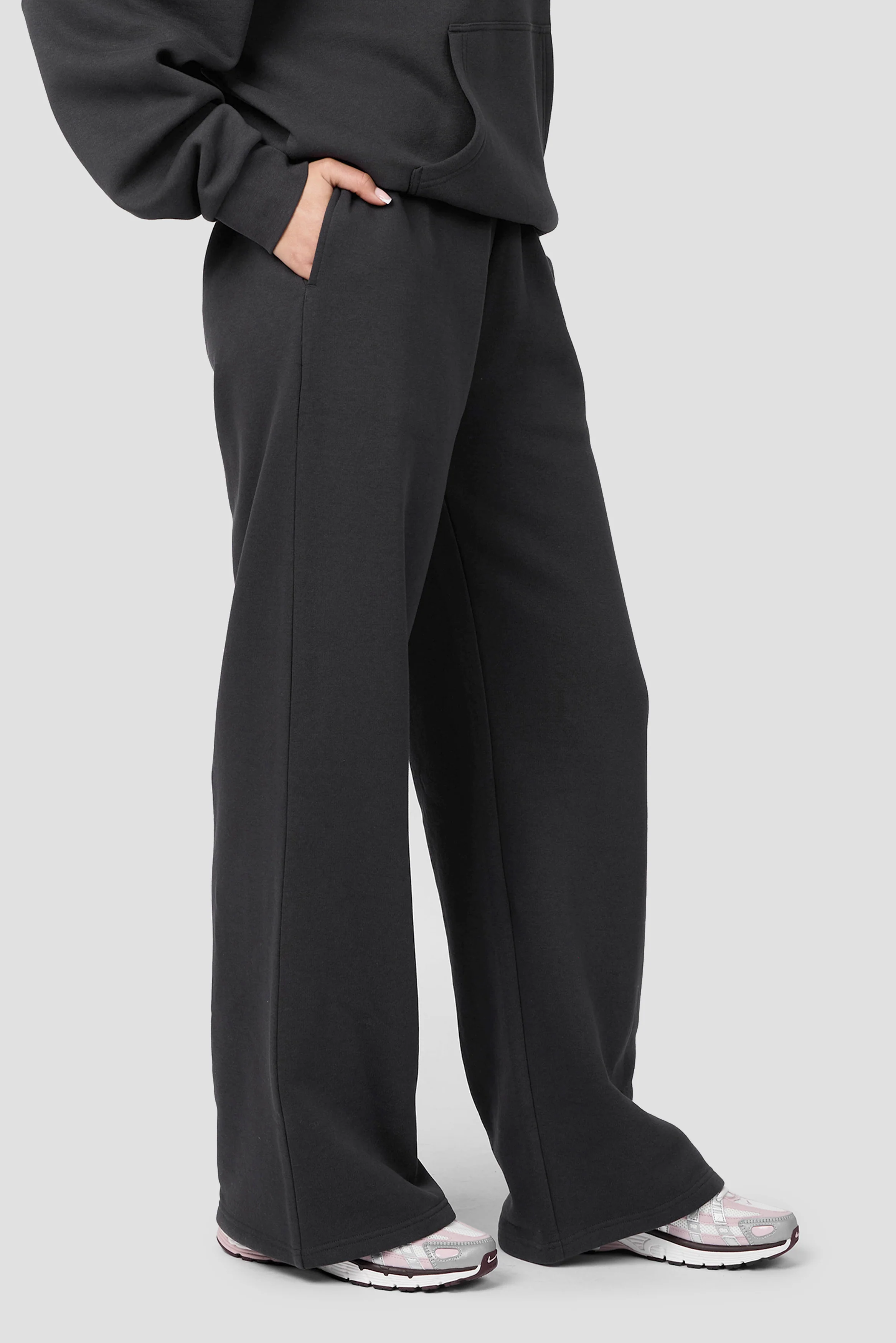 Athleisure Club Jogger - Washed Black - Image 2