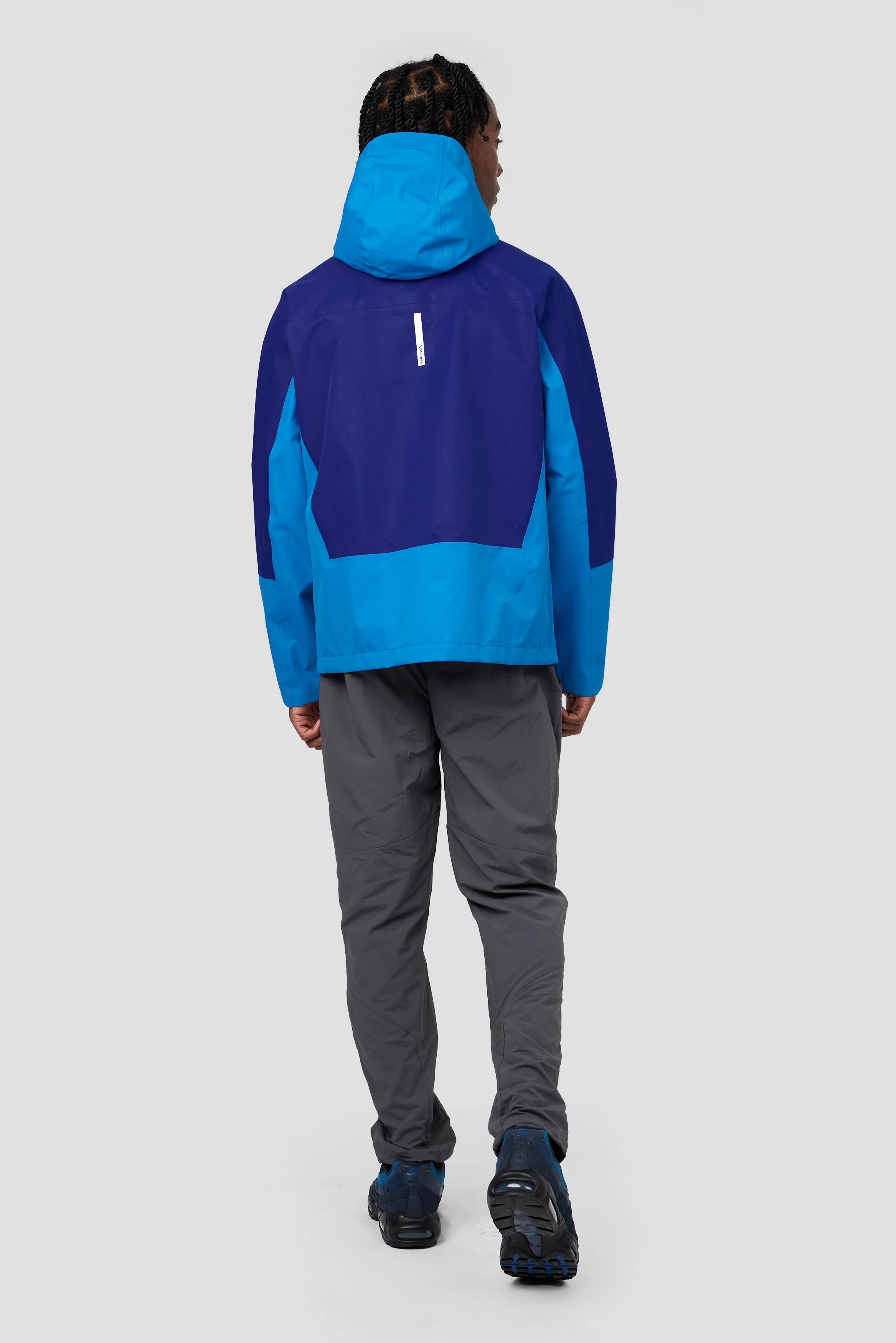 Cascade Waterproof Jacket - Marine Blue/Idaho Blue - Image 4