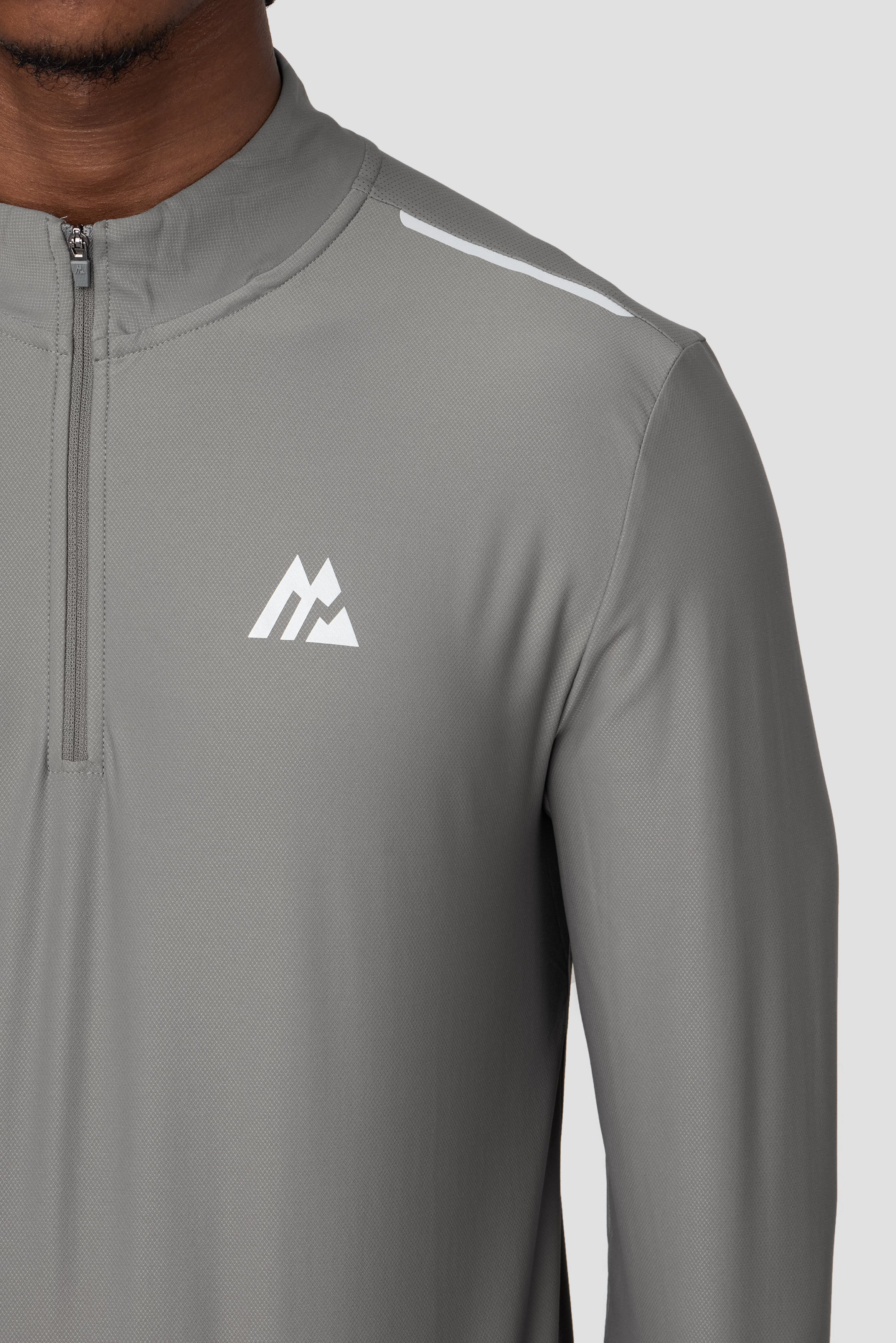 Charge 2.0 1/4 Zip - Cement Grey - Image 3