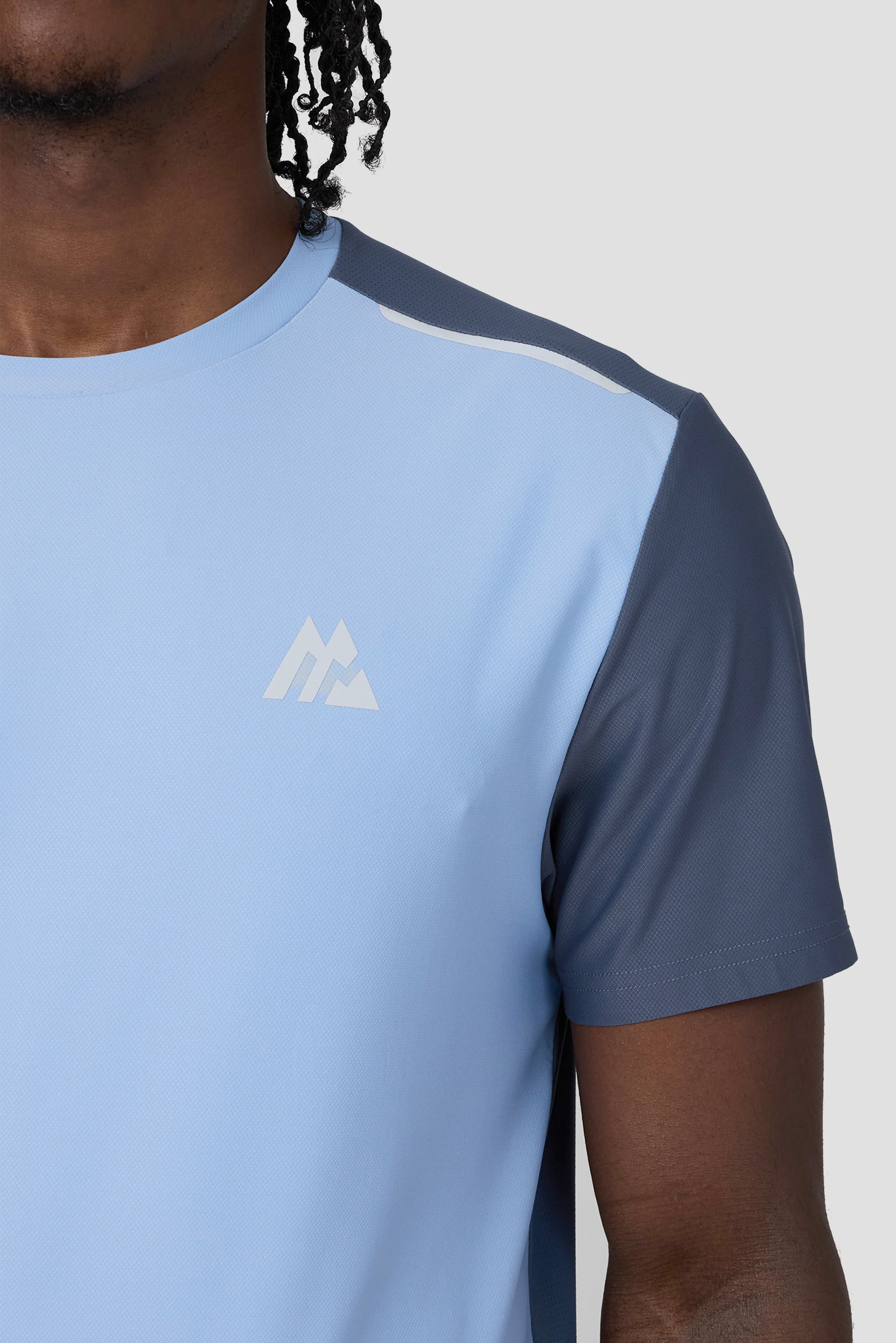 Charge 2.0 T-Shirt - Cloudy Blue/Greyed Indigo - Image 3