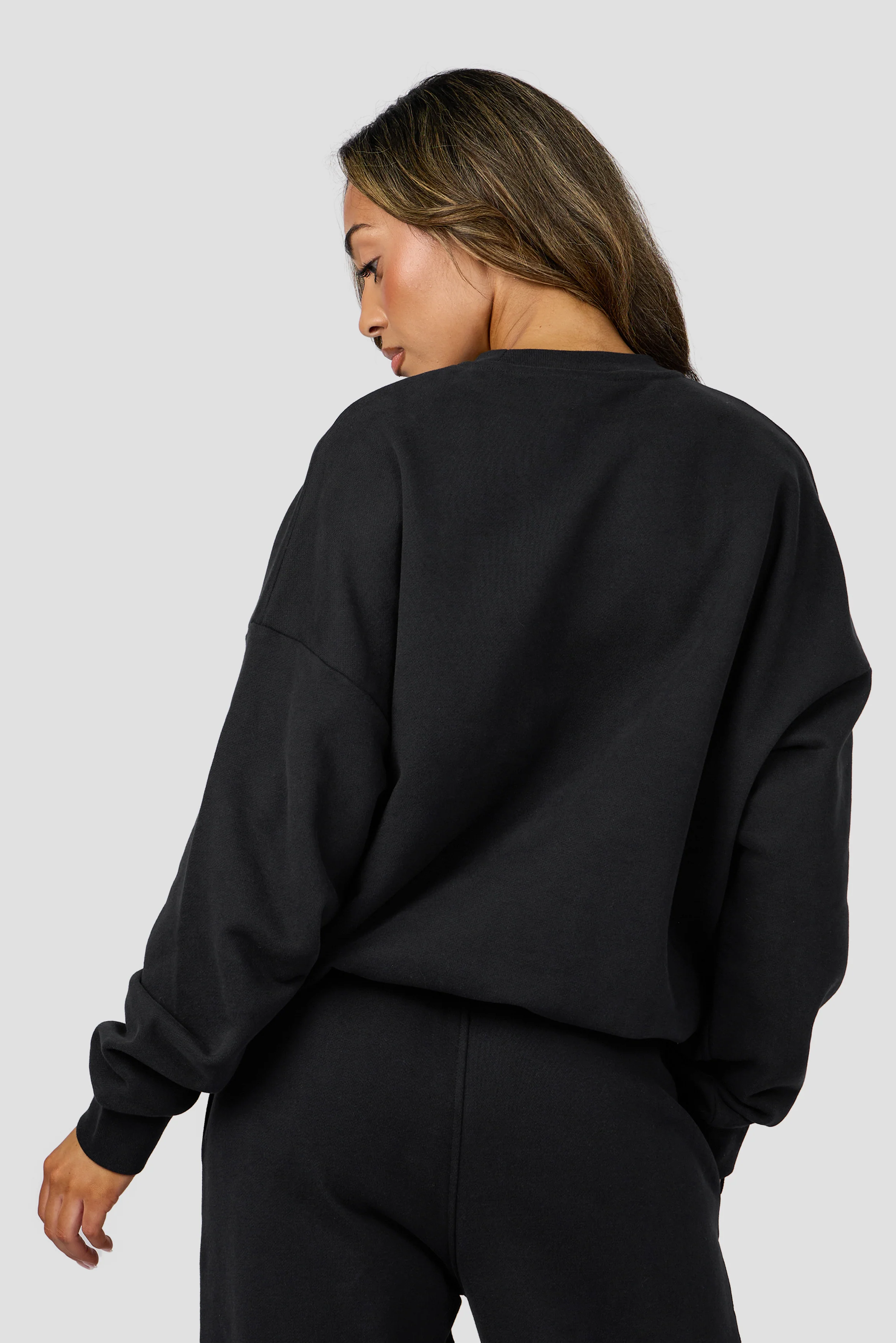 Form Oversized Sweatshirt - Black - Image 2