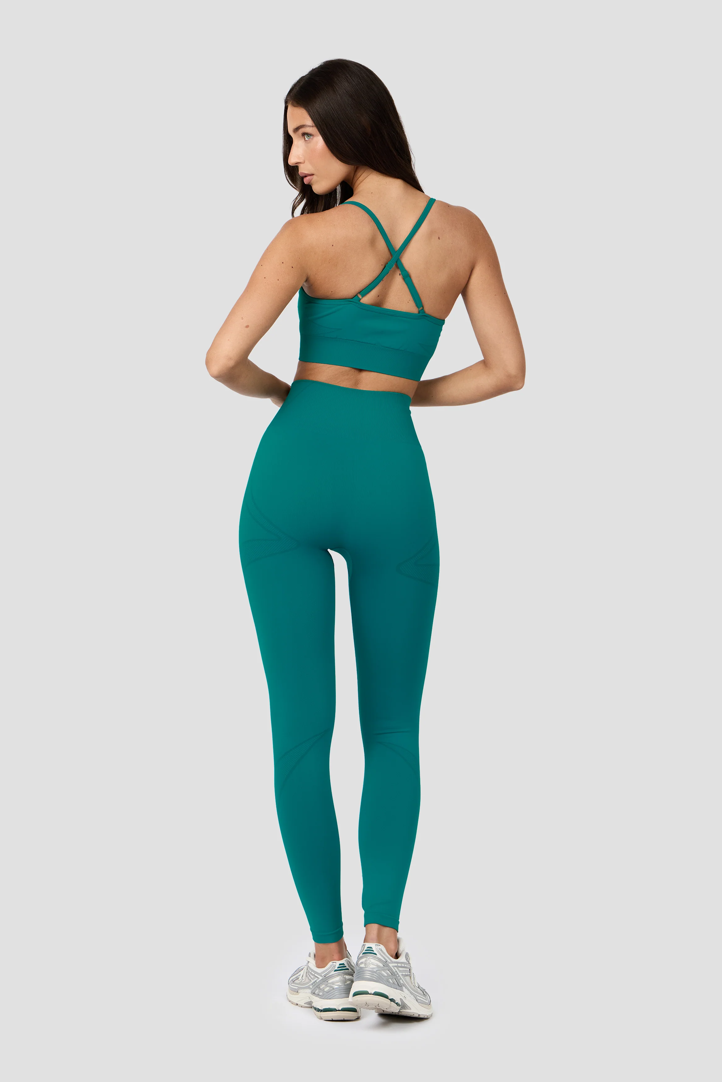 Evolve 2.0 Seamless Bra - Deep Sea - Image 4