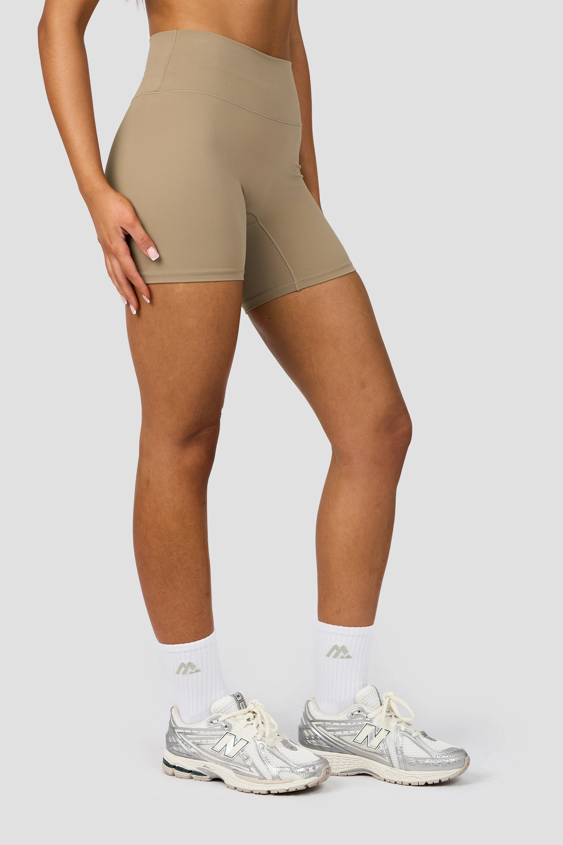 Form Booty Short - Praline - Image 2