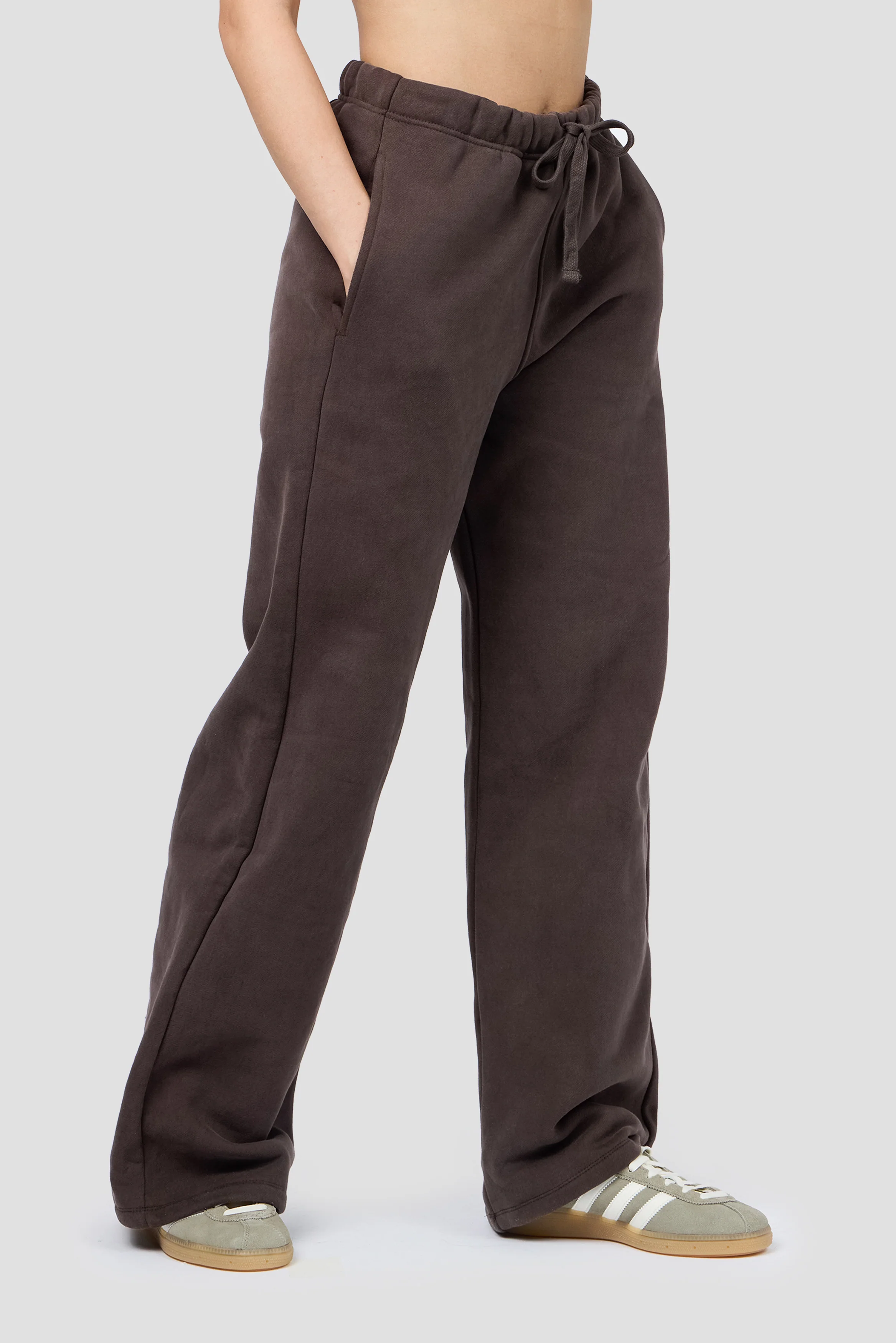 Form Fleece Wide Jogger - Cocoa - Image 3