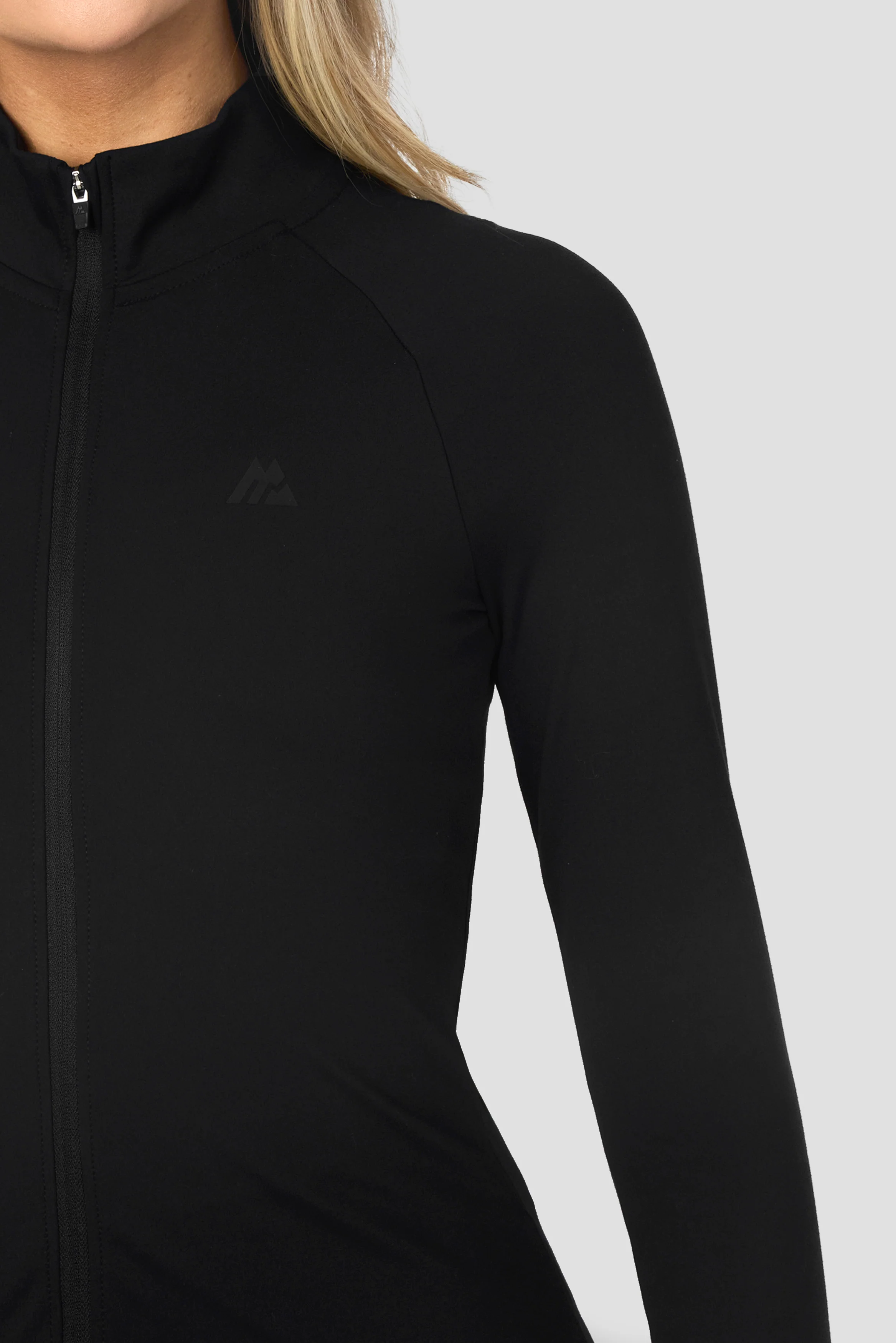 Form Full Zip - Black - Image 4