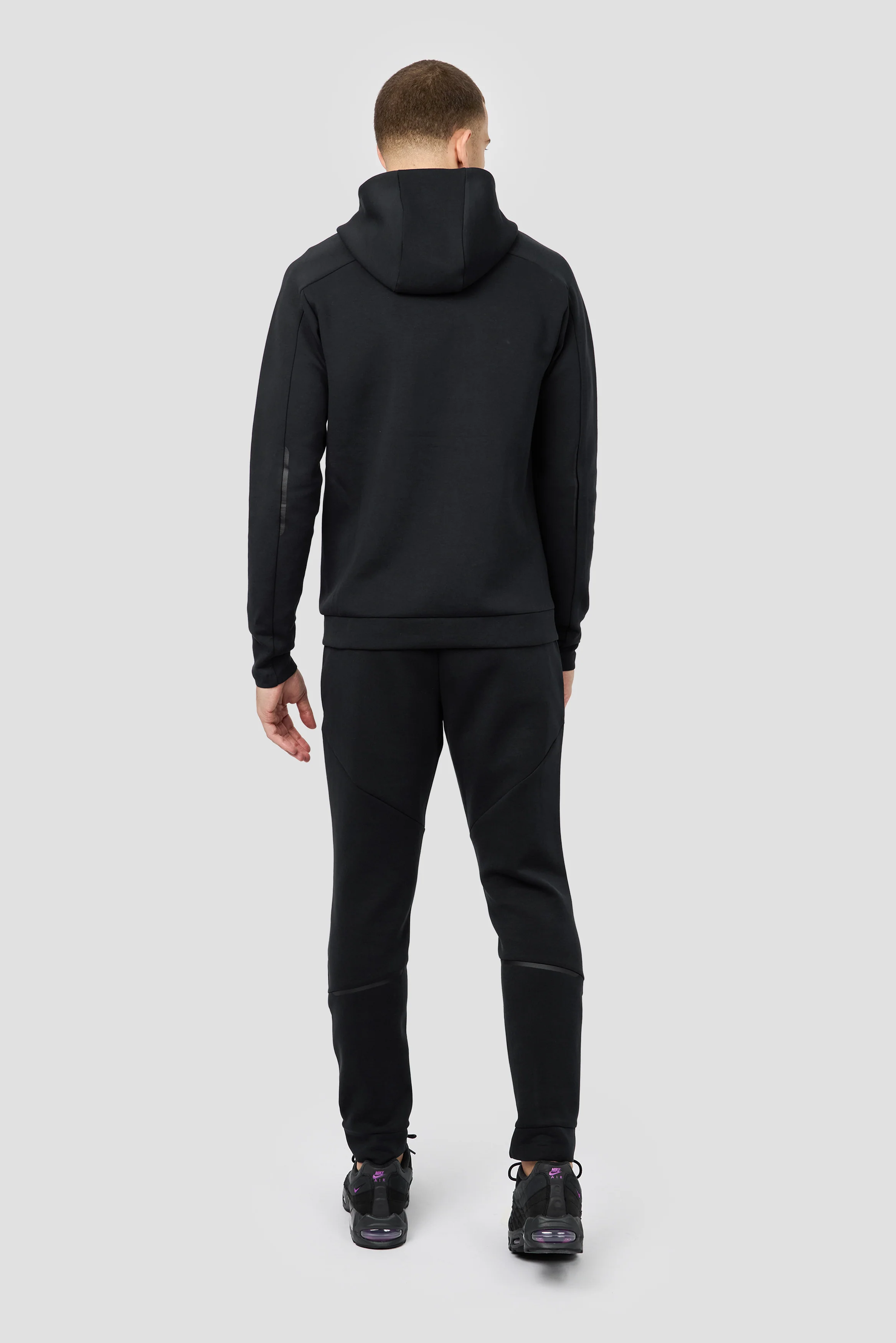 Foundation Jogger - Black - Image 6