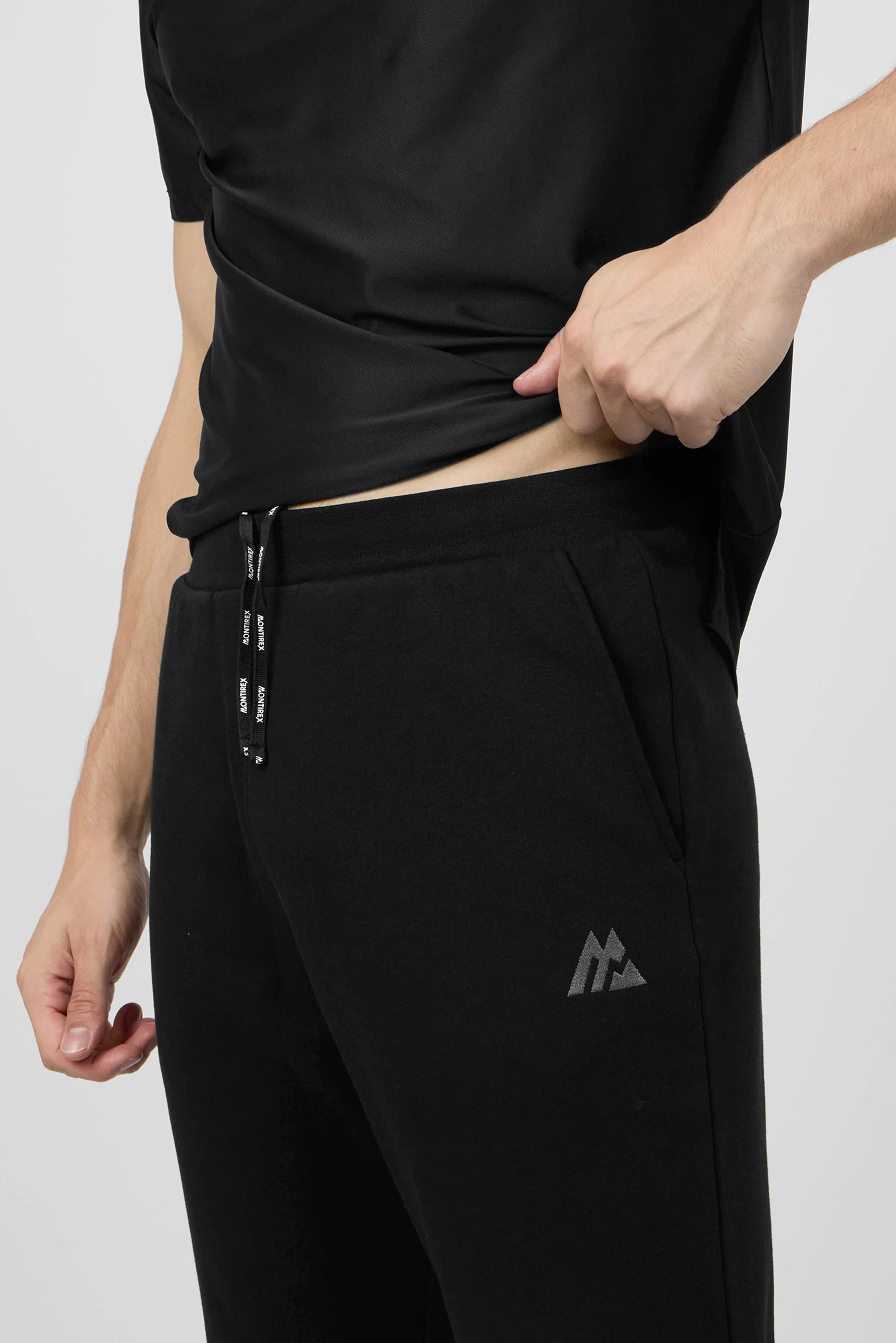 Essential Jogger - Black - Image 7