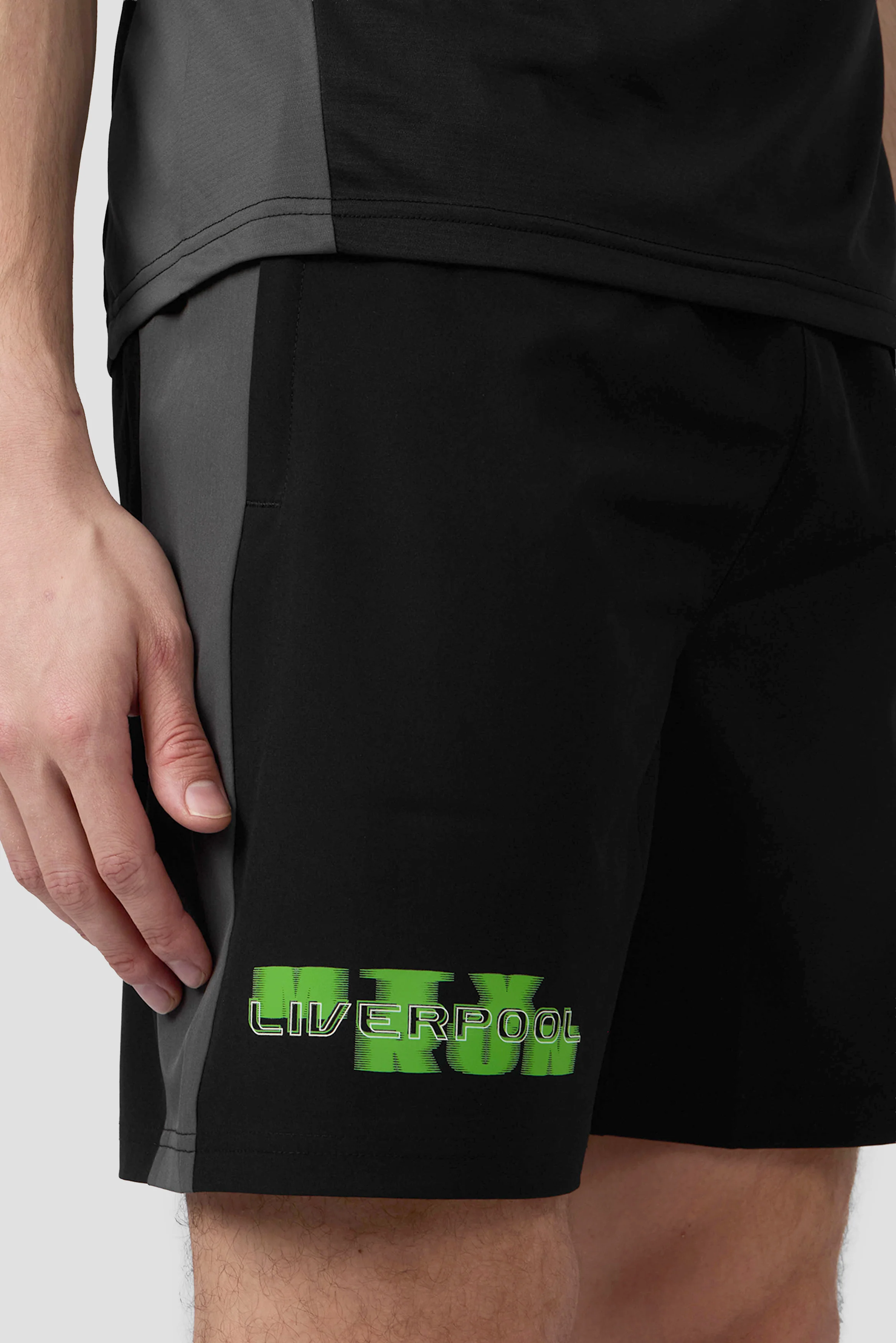 MTX Run City Liverpool Short - Black/Asphalt - Image 6
