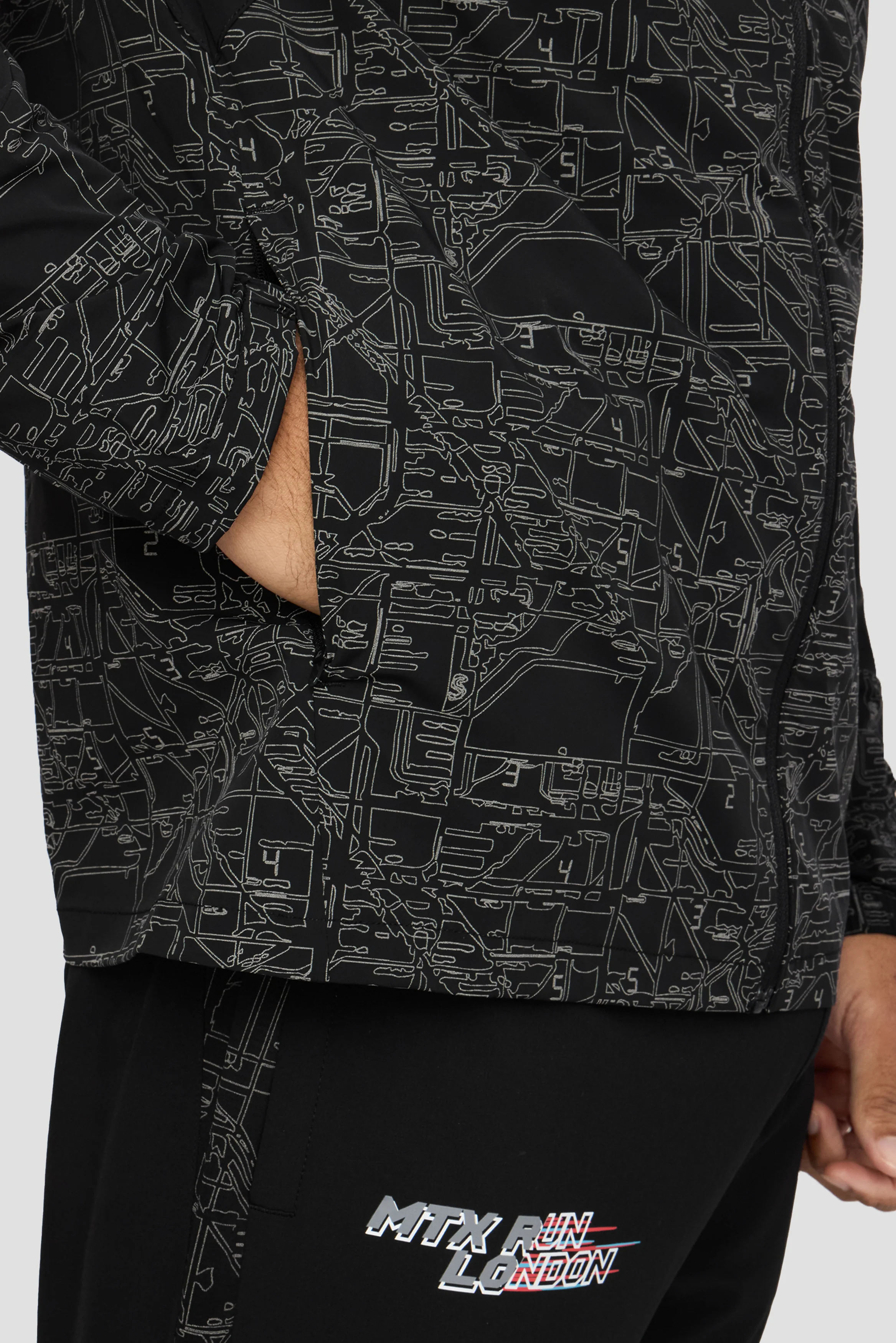 MTX Run City London Jacket - Black - Image 6