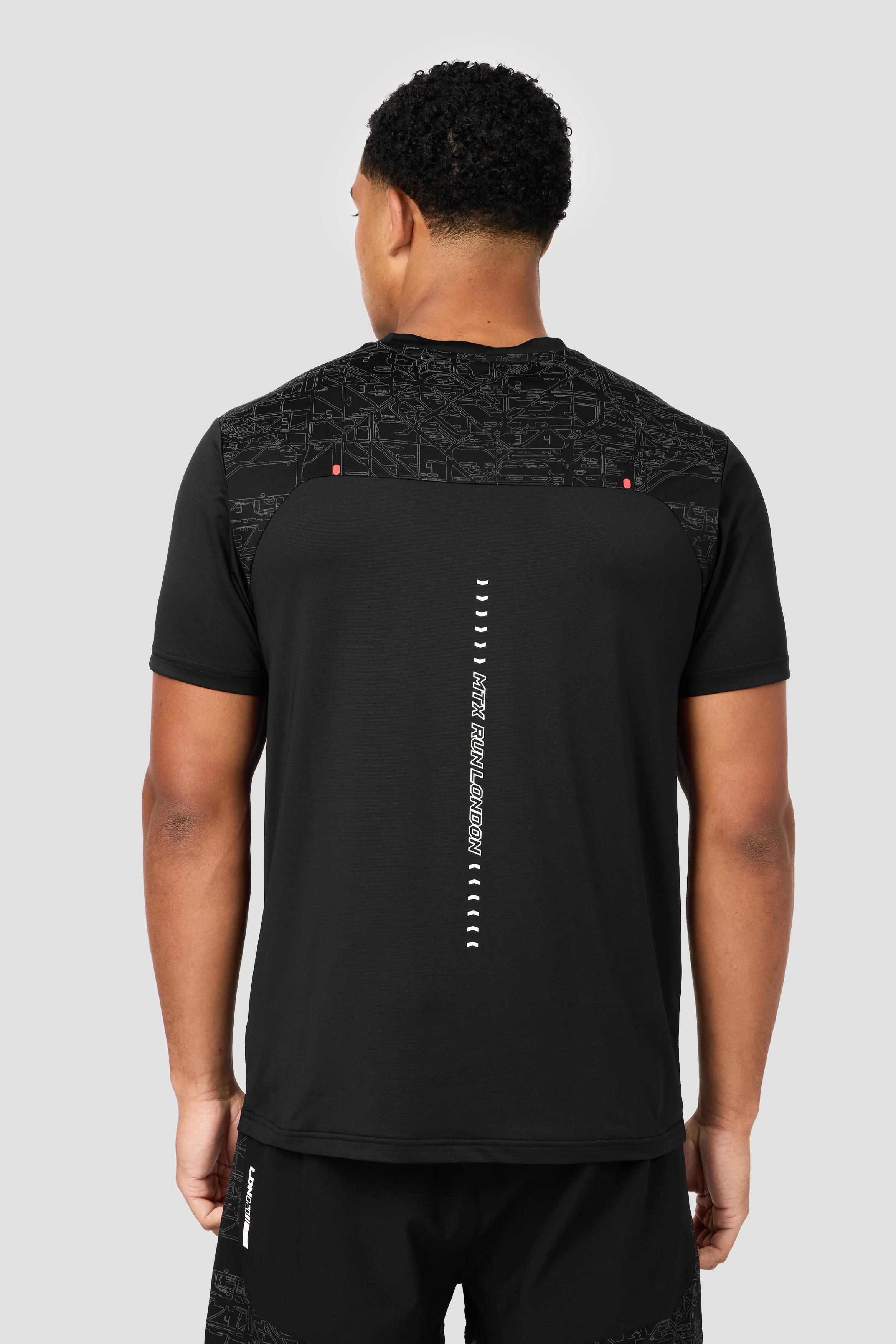 MTX Run City London T-Shirt - Black - Image 2