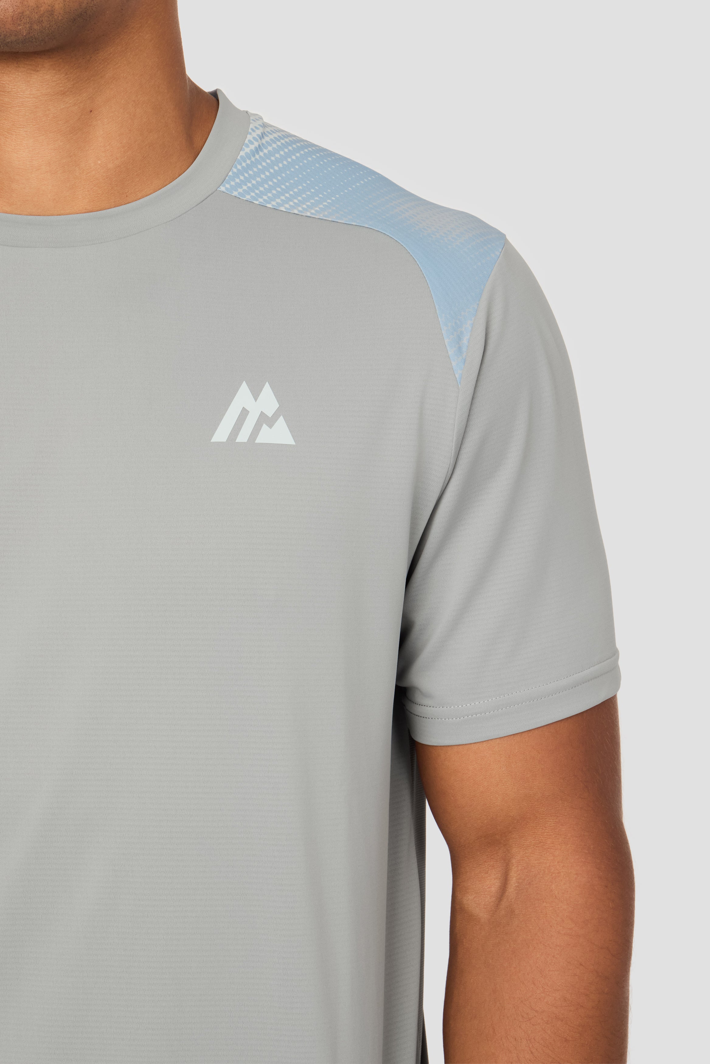 MTX Run Disperse T-Shirt  - Platinum Grey - Image 3