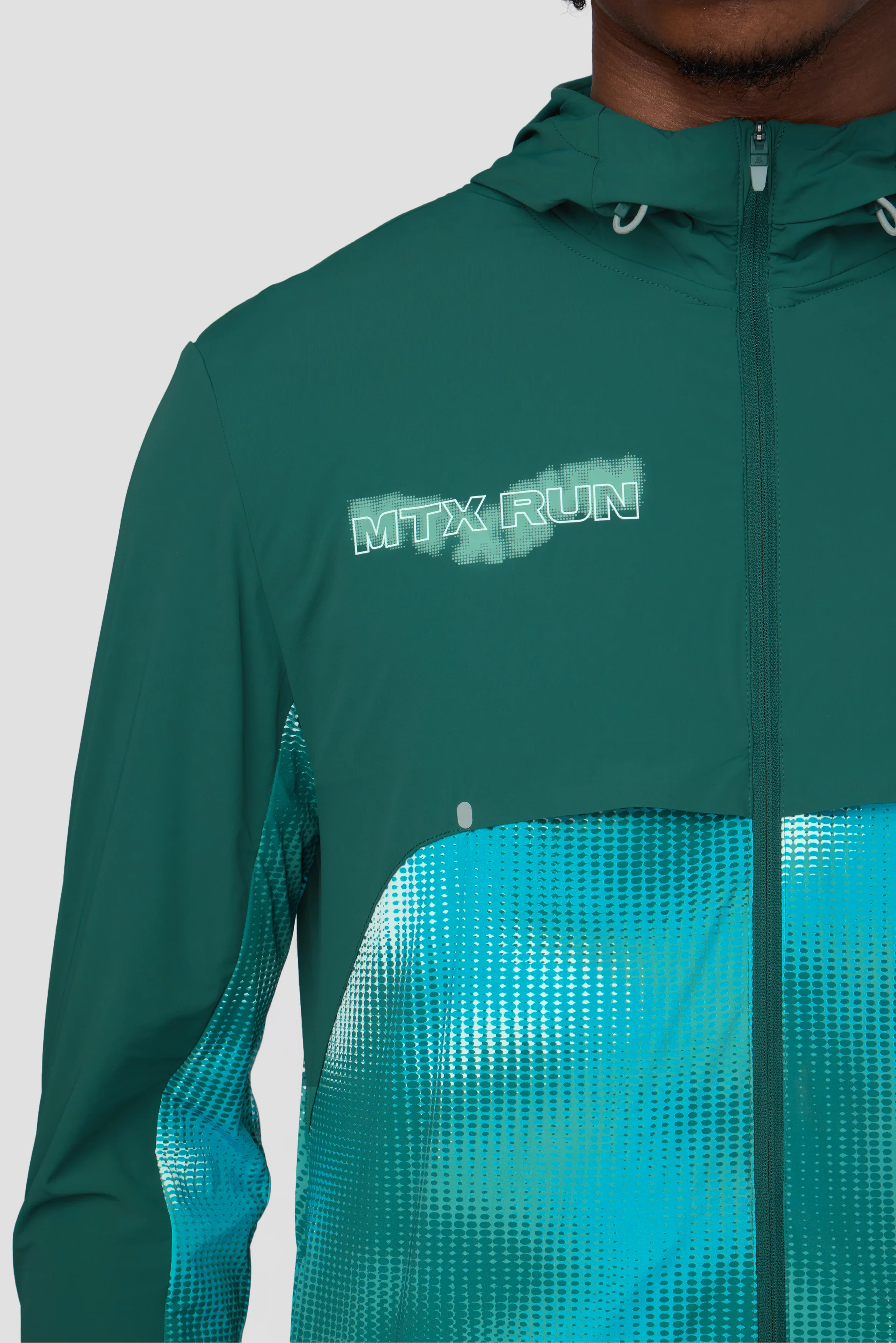 MTX Run Disperse Windbreaker - Ocean Abyss - Image 4