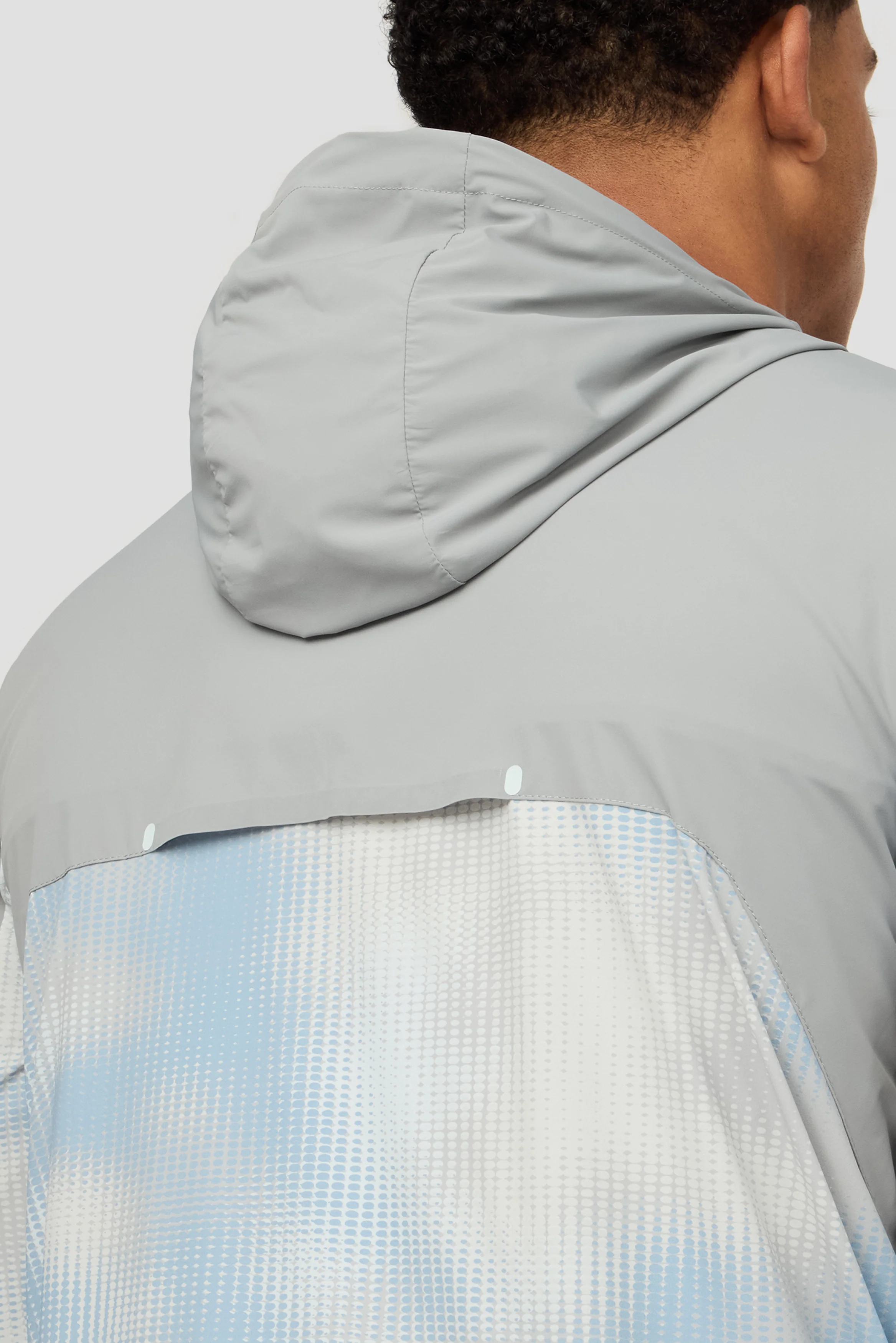 MTX Run Disperse Windbreaker - Platinum Grey - Image 11