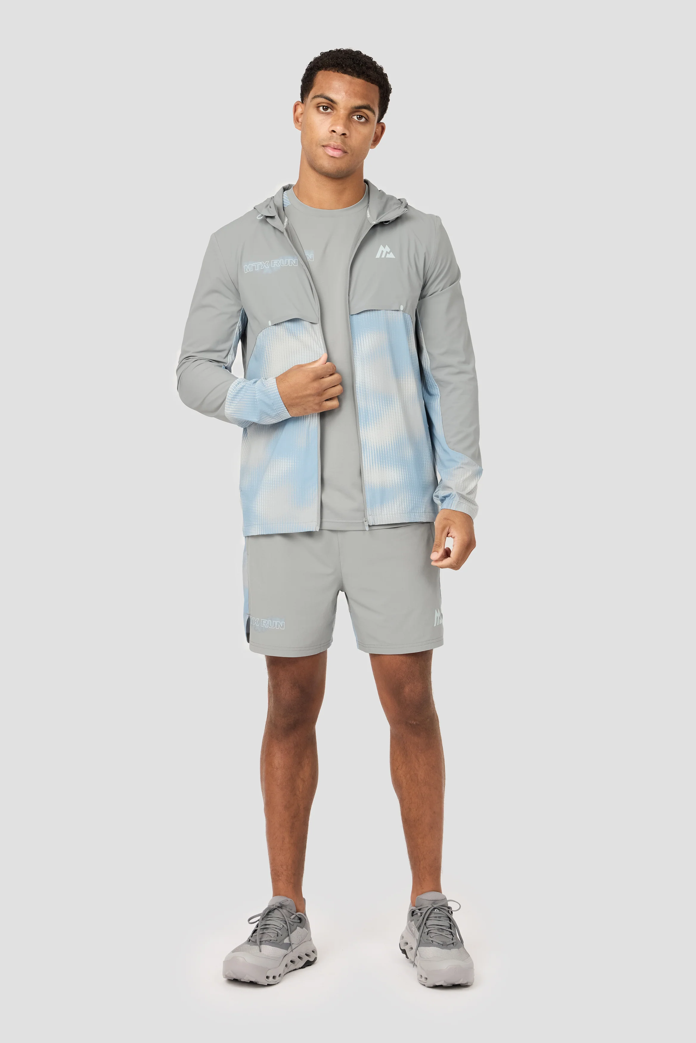 MTX Run Disperse Windbreaker - Platinum Grey - Image 12
