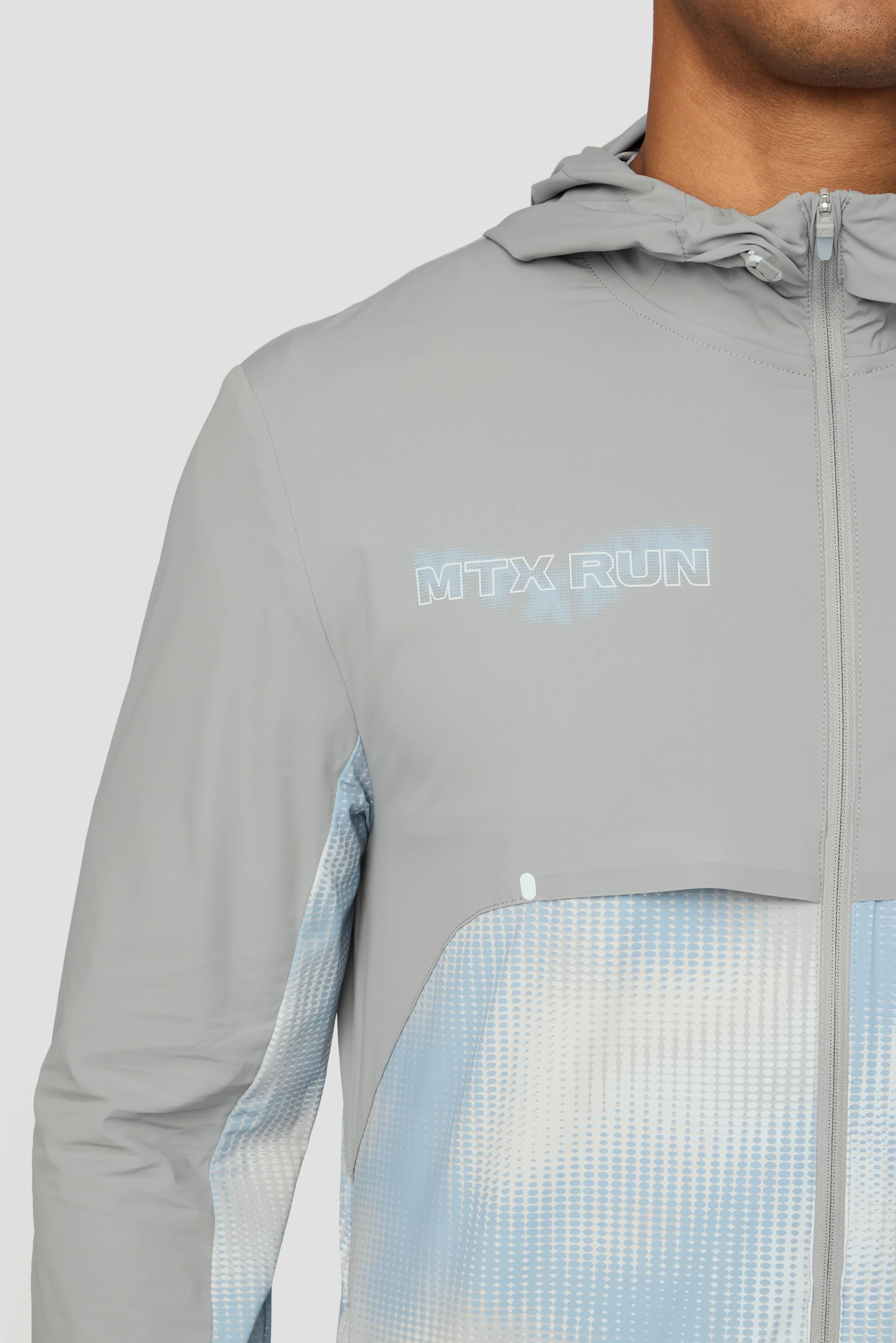 MTX Run Disperse Windbreaker - Platinum Grey - Image 4