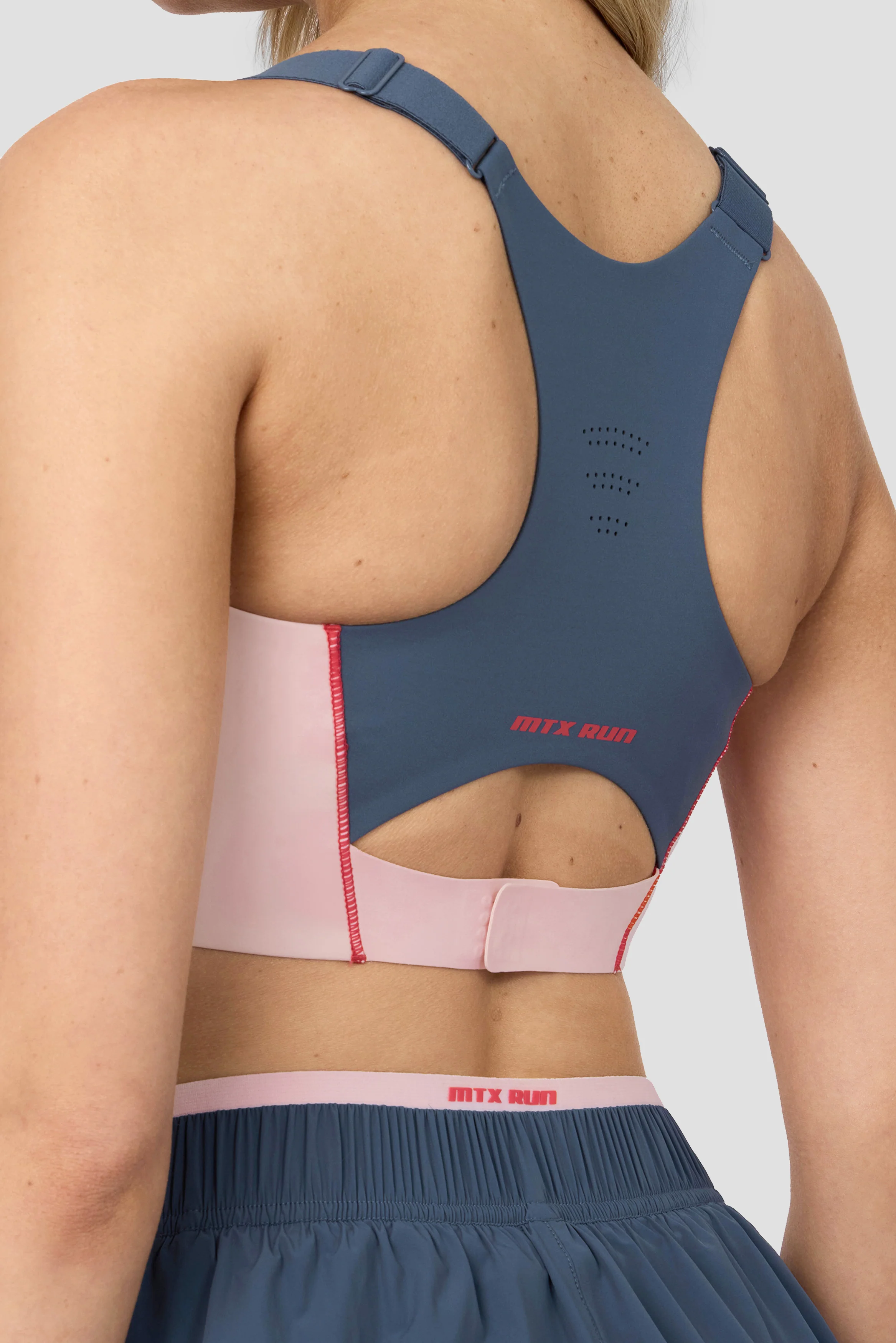 MTX Run Switch Bra - Greyed Indigo/Light Pink - Image 4