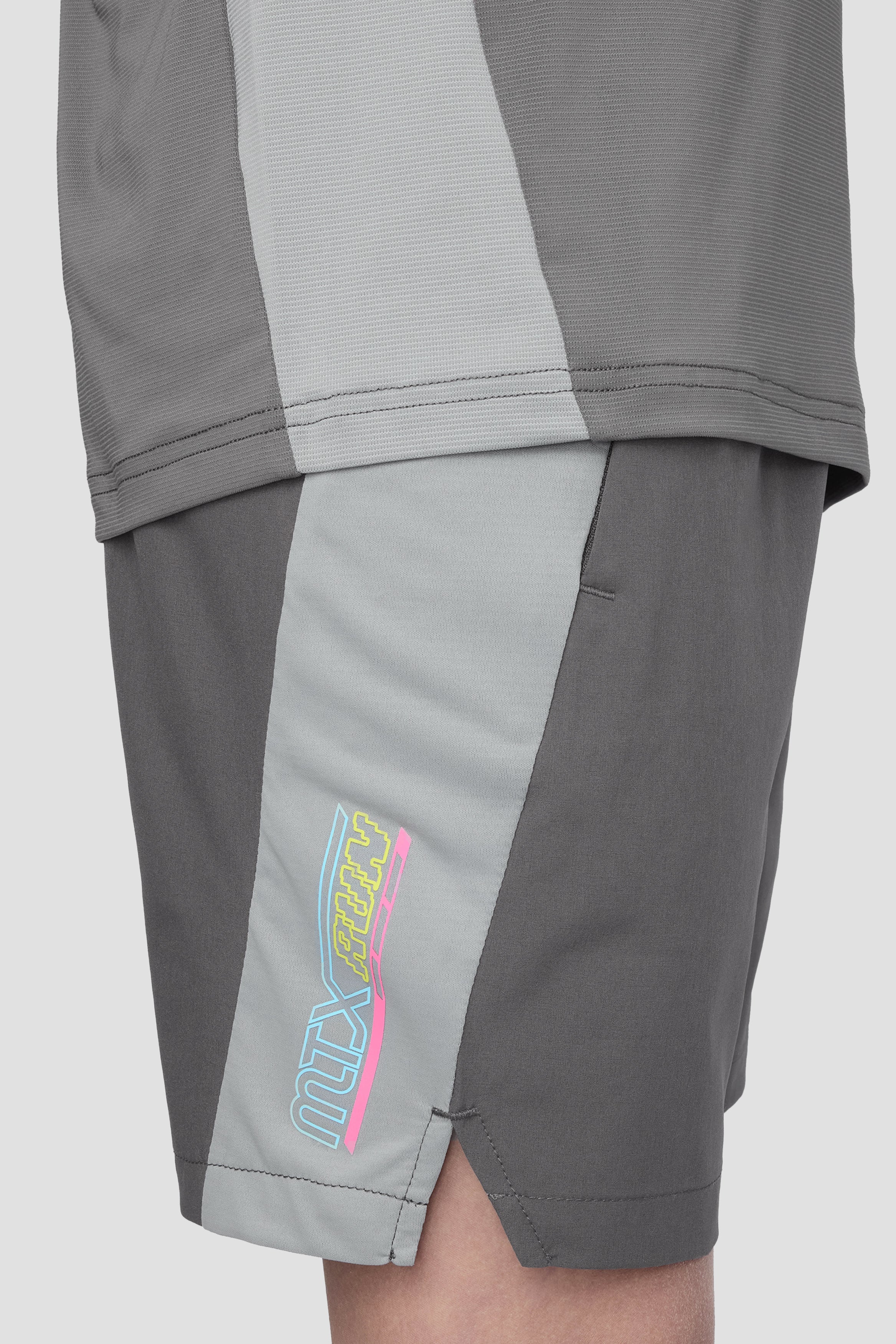 Boys MTX Run Turbo Short - Cement Grey/Platinum Grey - Image 6