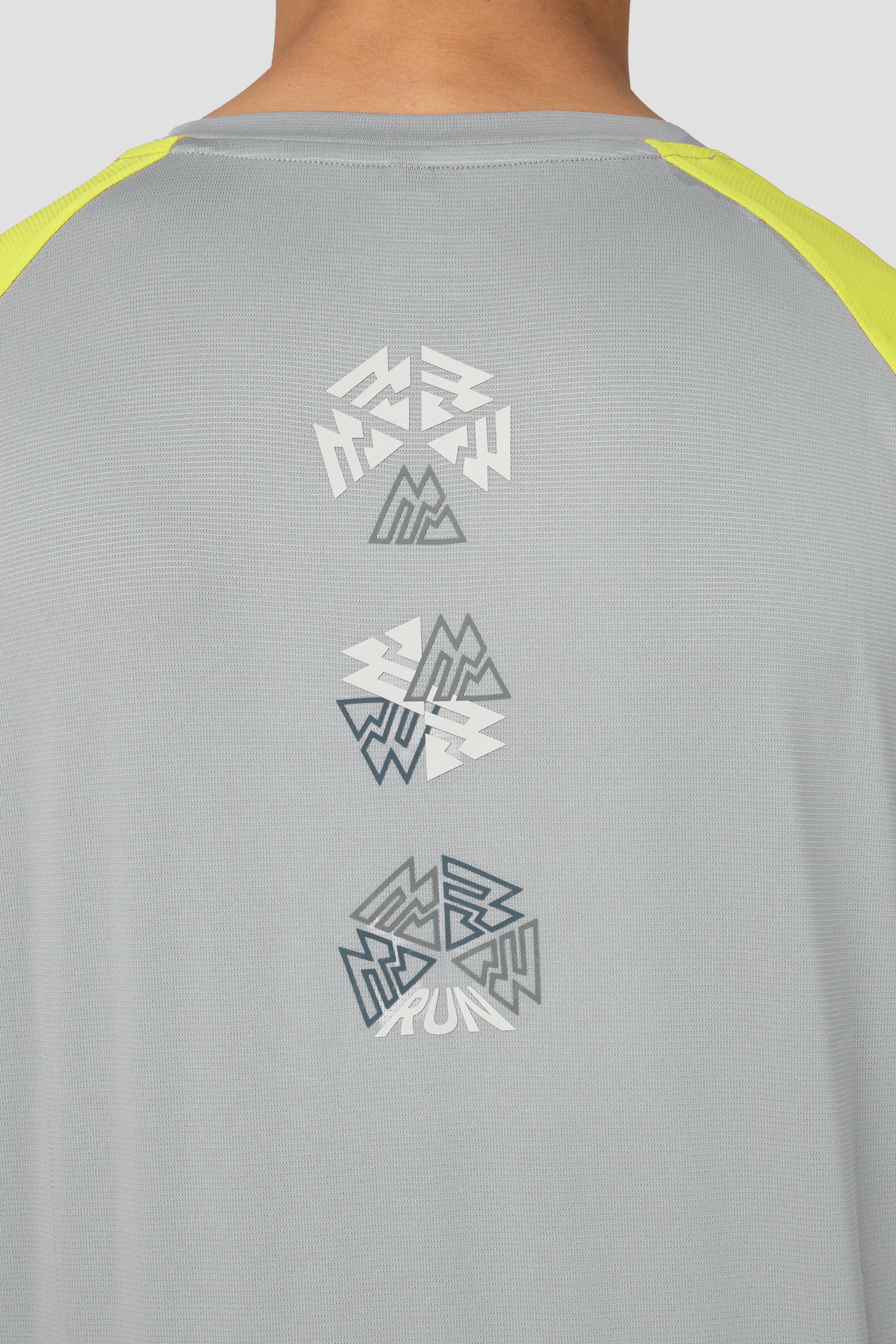Boys MTX Run Turbo T-Shirt - Platinum Grey/Electric Lime - Image 5