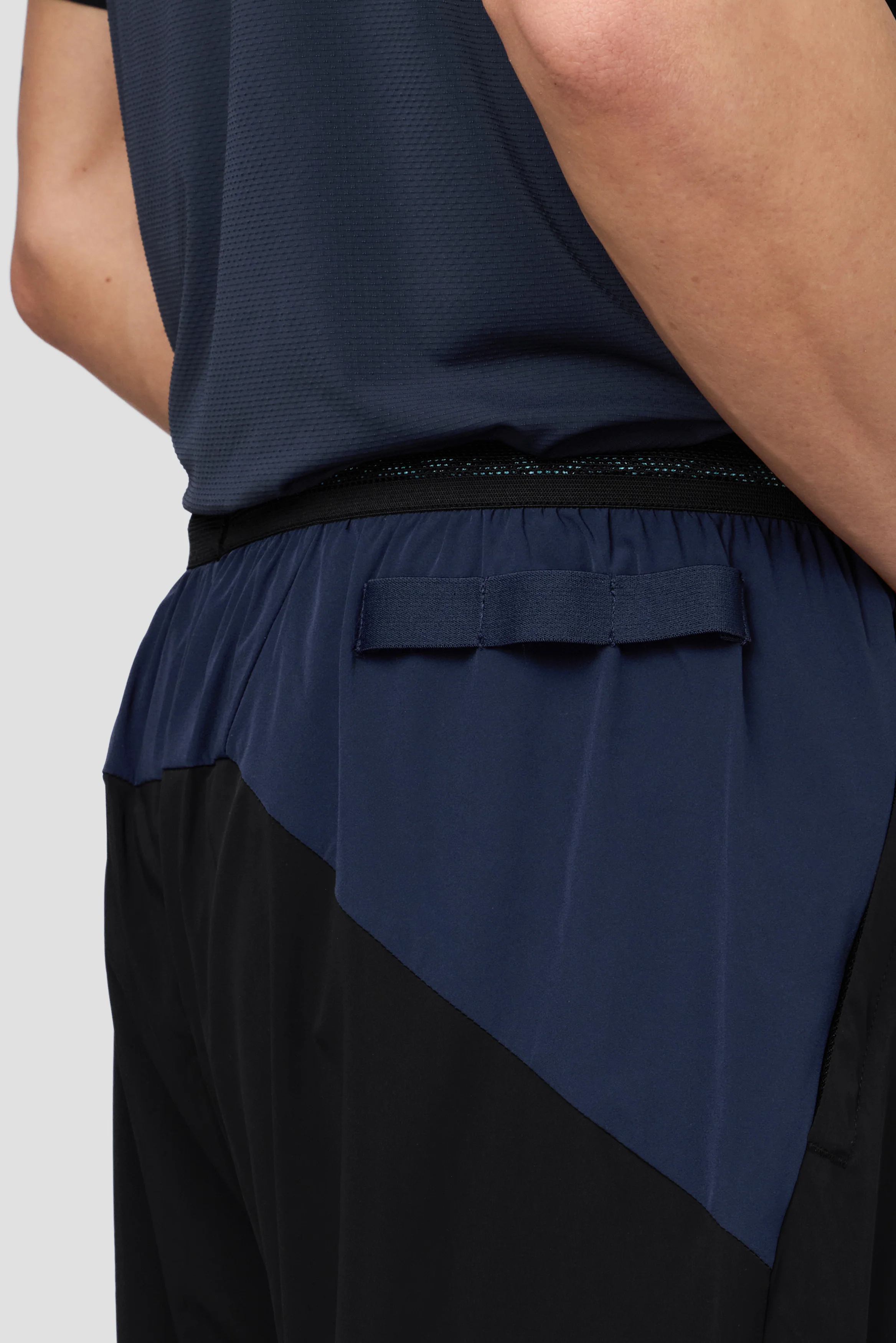 MTX Trail Traction Pant - Black/Midnight Blue - Image 10