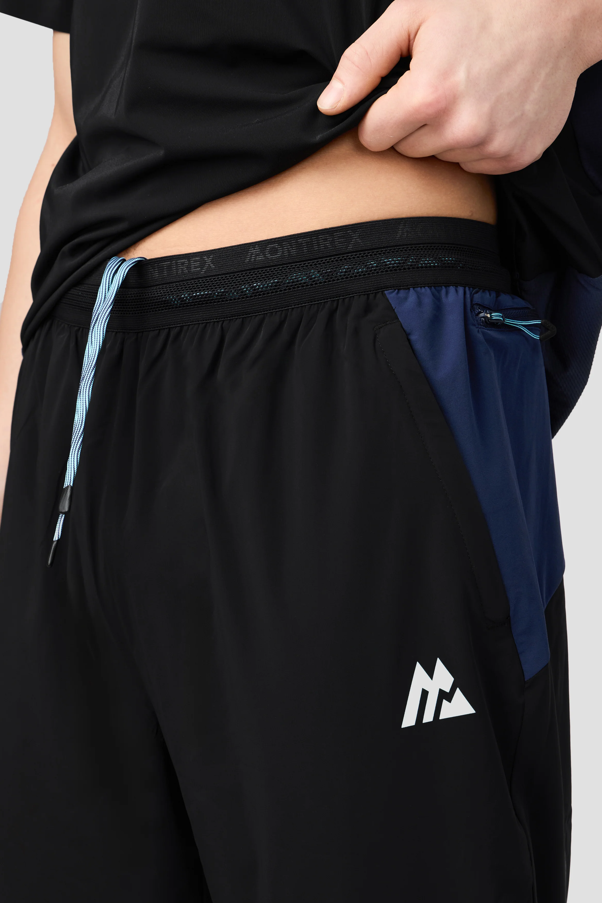 MTX Trail Traction Pant - Black/Midnight Blue - Image 5