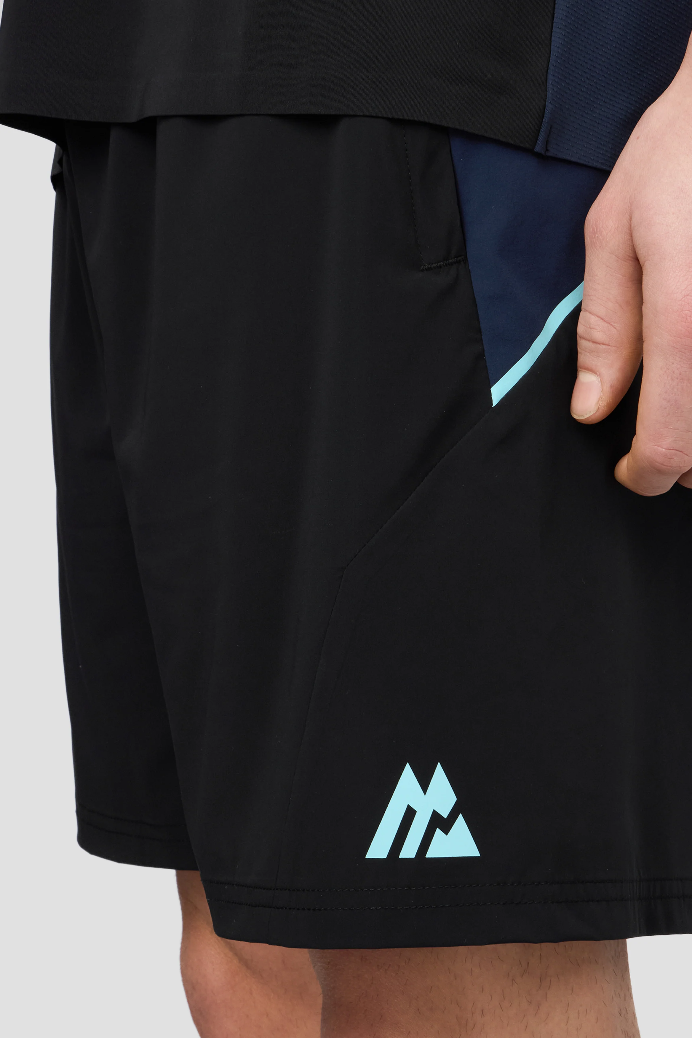 MTX Trail Traction Short - Black/Midnight Blue - Image 5