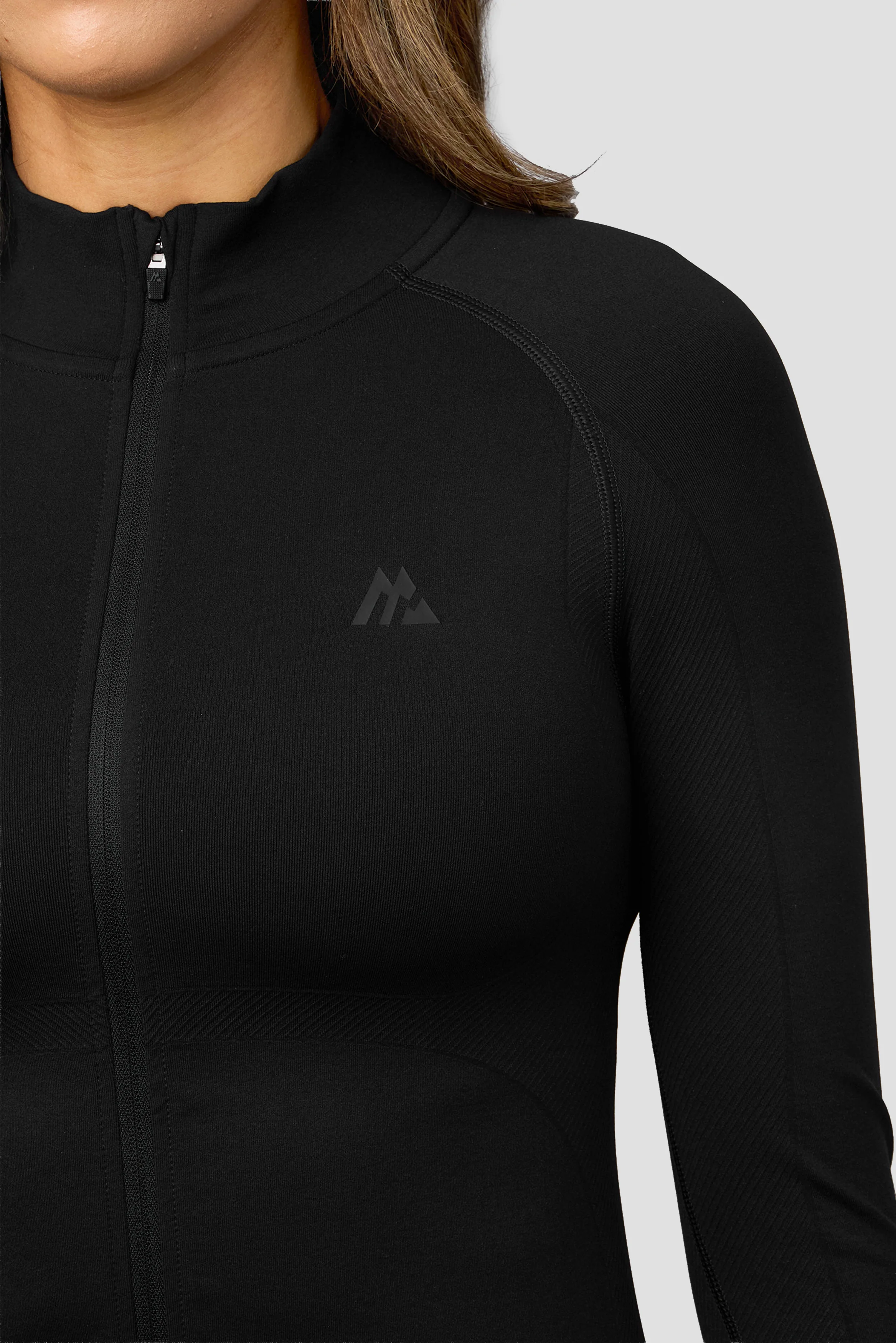 Muse Seamless Full Zip - Black - Image 3