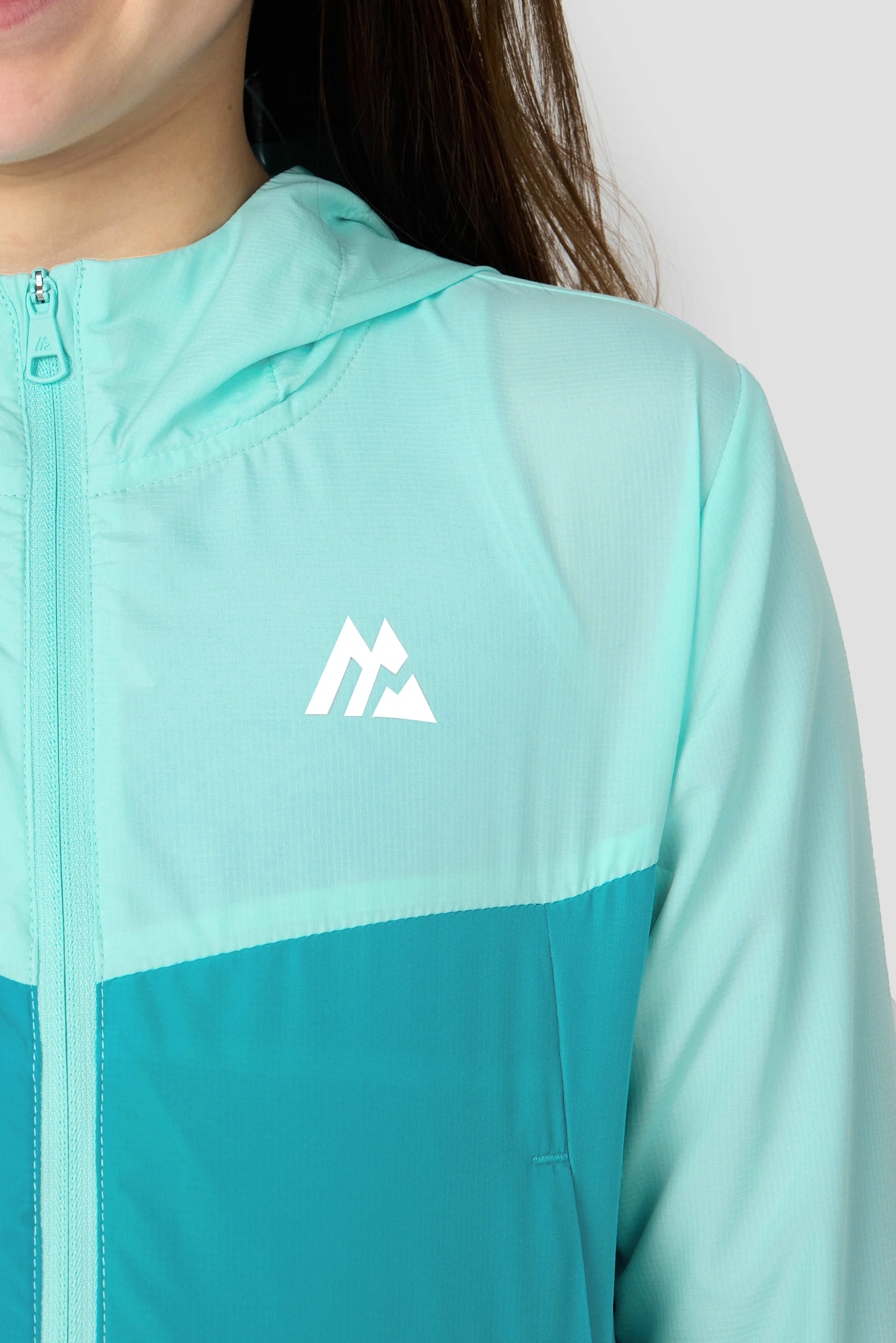 Girls Pace 2.0 Windbreaker - Arctic Blue/Pacific - Image 5
