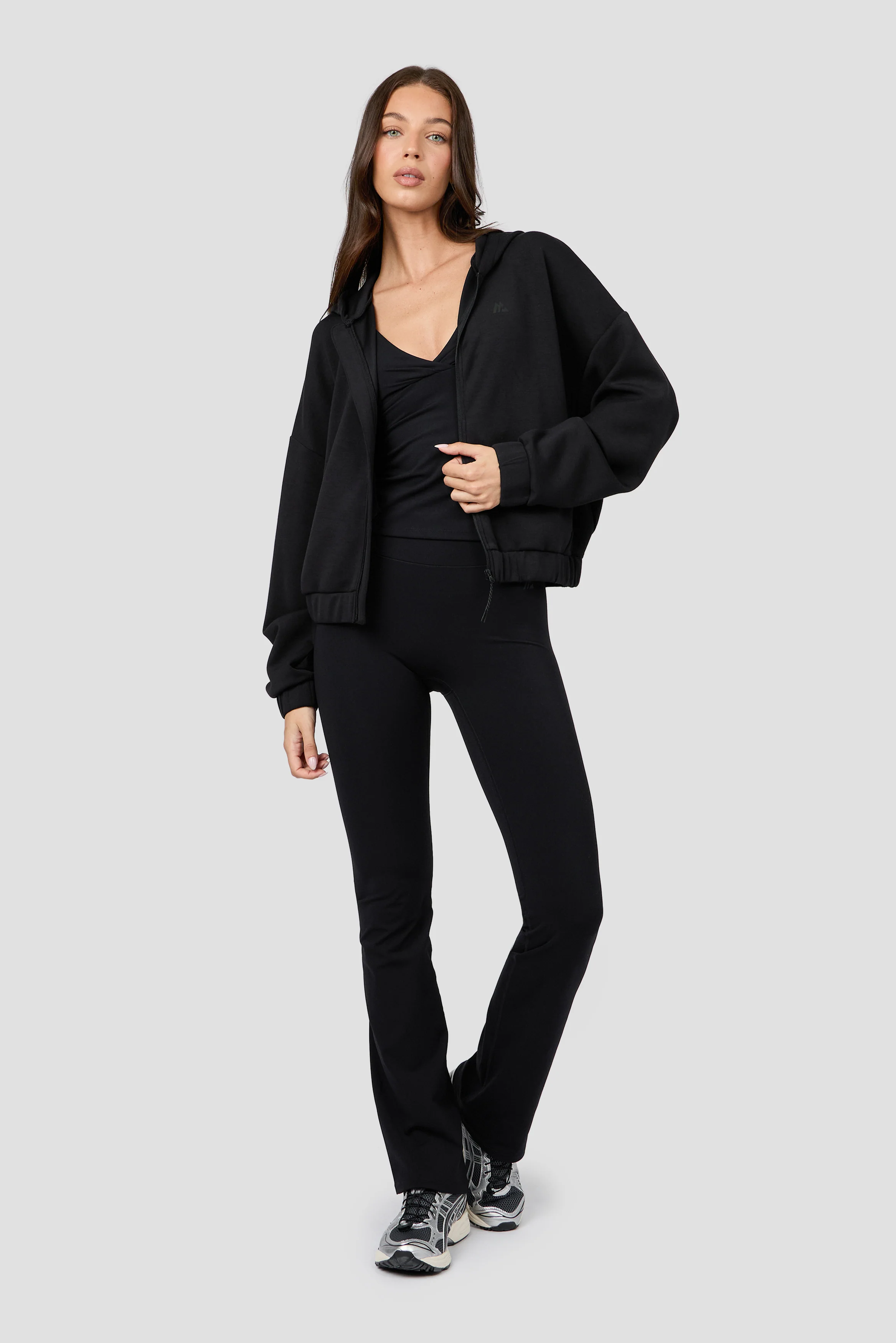 Powder Hood - Black - Image 3