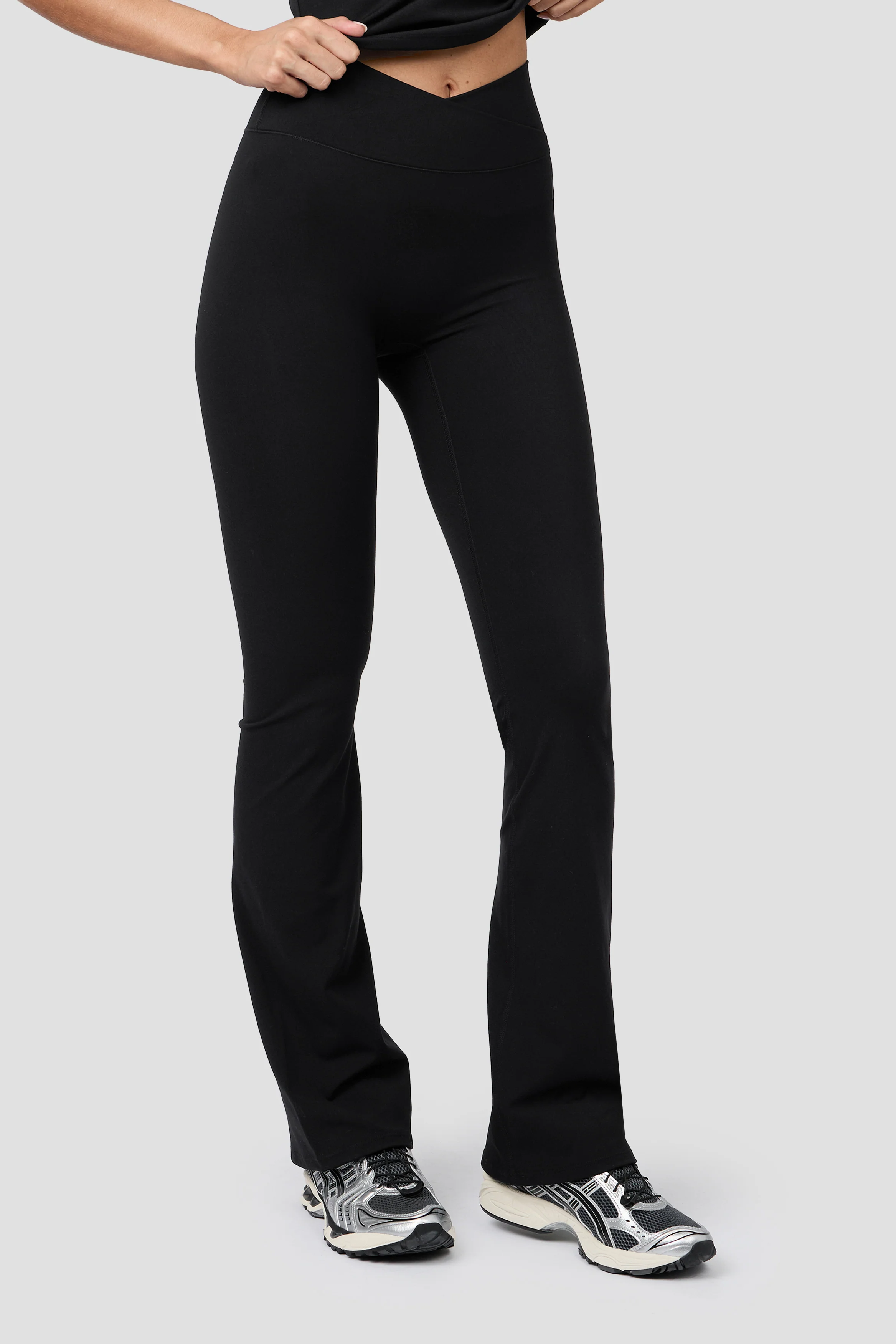 Powder Studio Legging - Black - Image 2