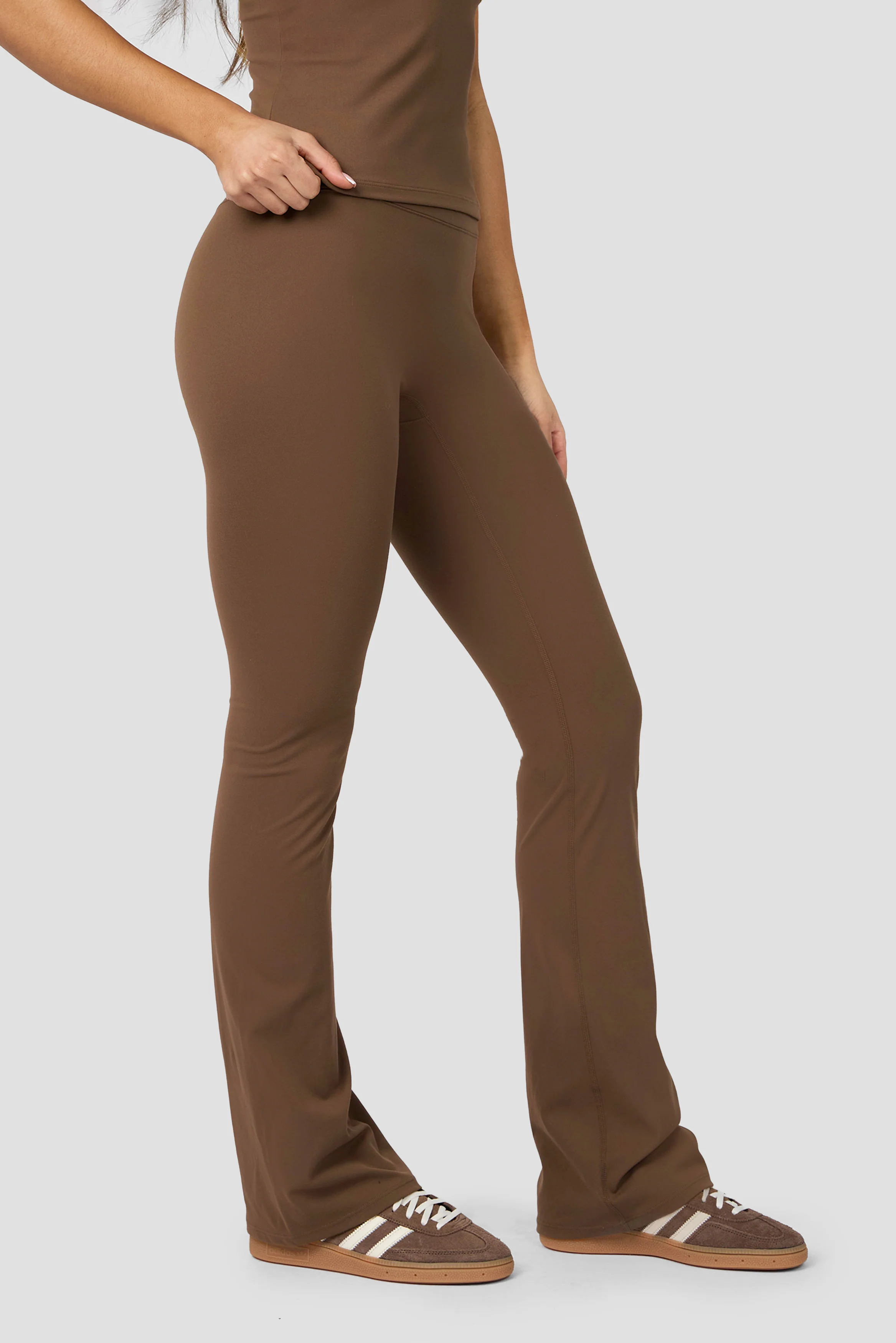 Powder Studio Legging - Macchiato - Image 2