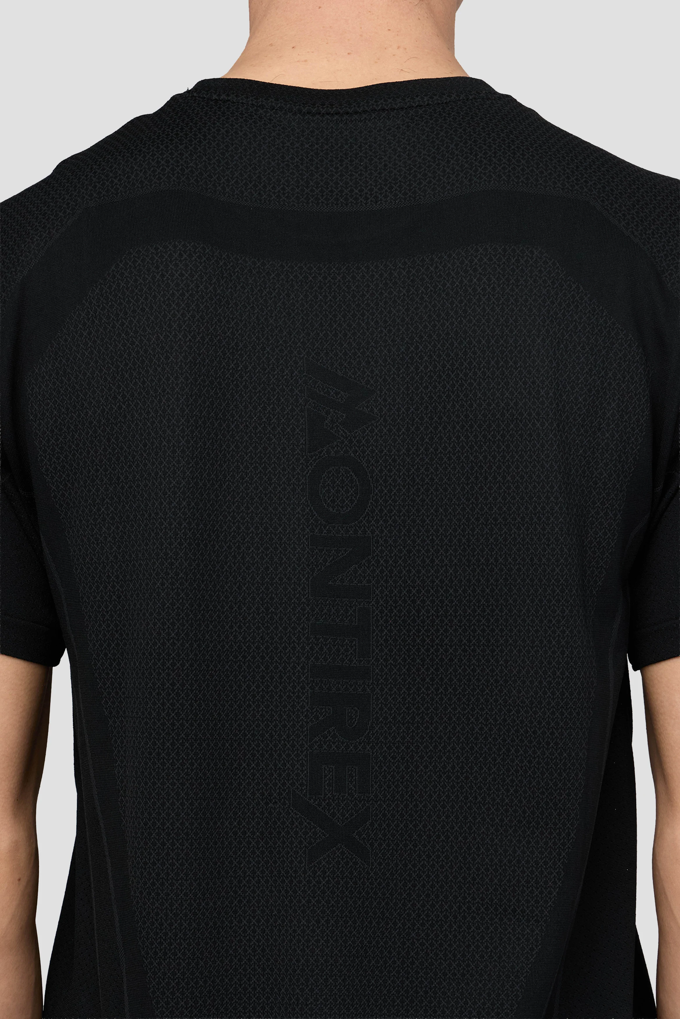 Pulse Seamless T-Shirt - Black/Asphalt - Image 4