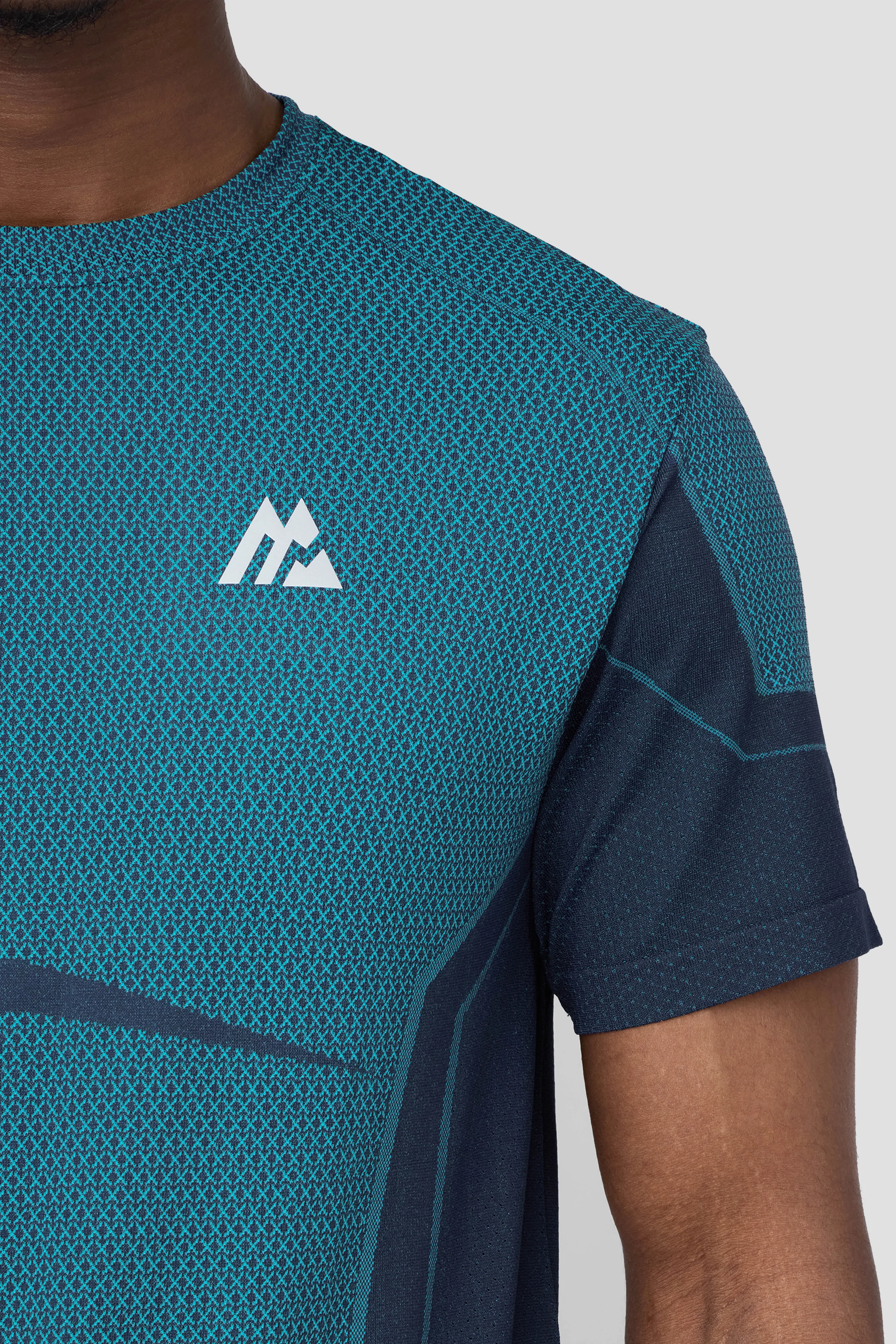 Pulse Seamless T-Shirt - Midnight Blue/Vivid Aqua - Image 3