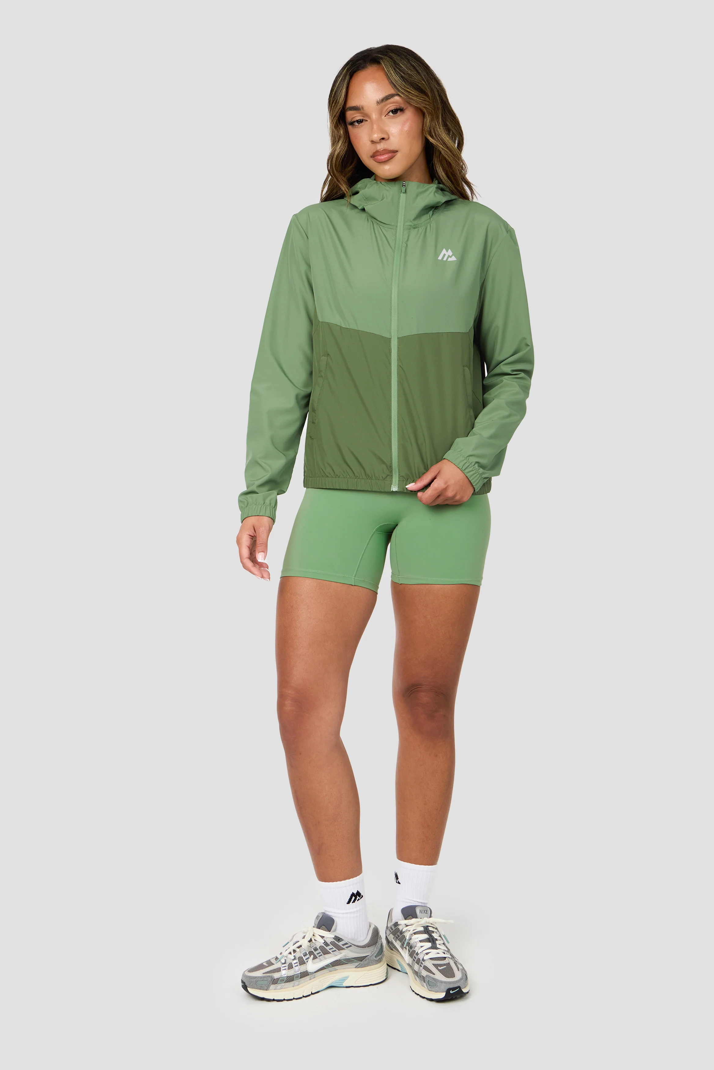 Storm Windbreaker - Mountain Green/Khaki Green - Image 3