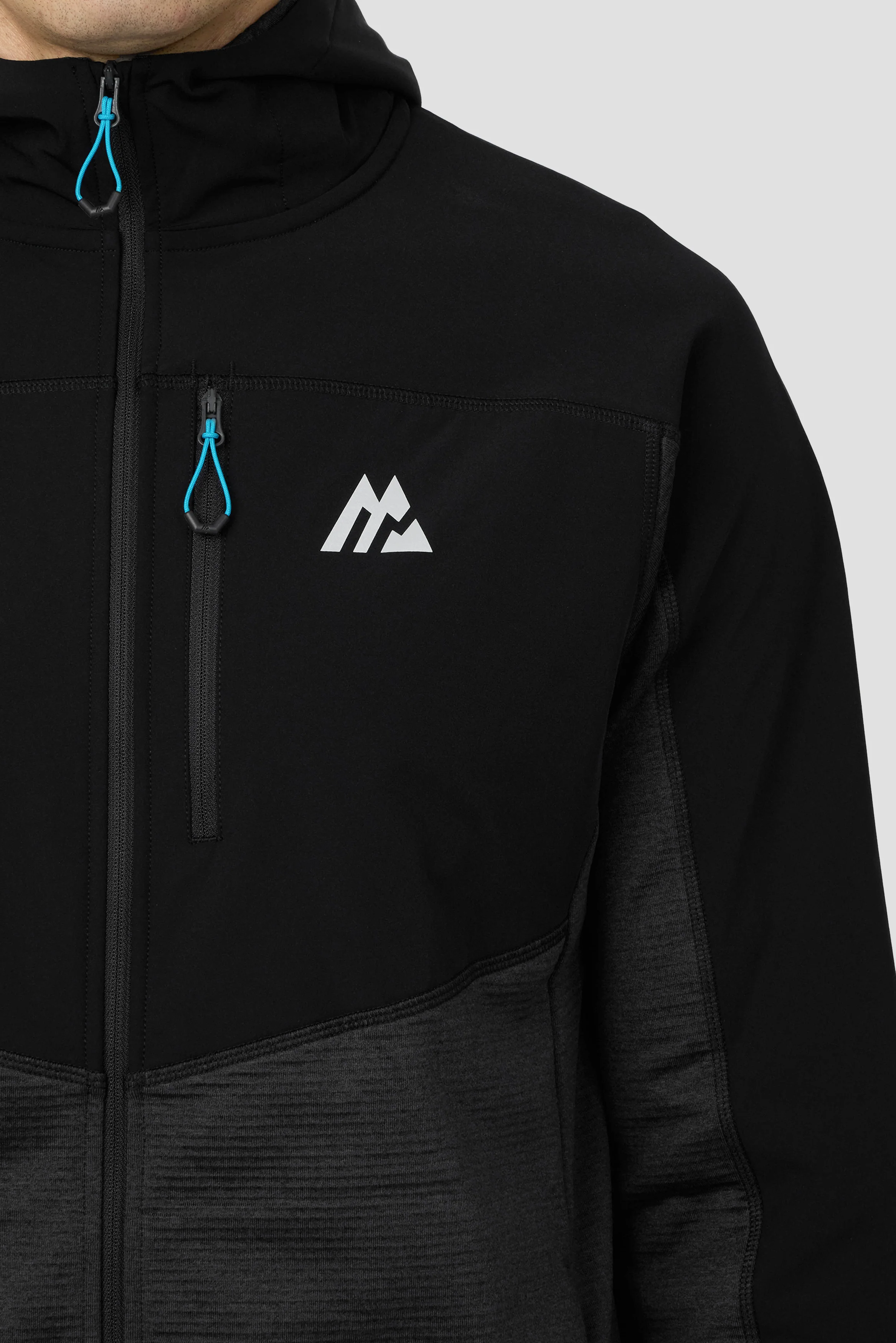 Summit 2.0 Hood - Black - Image 6