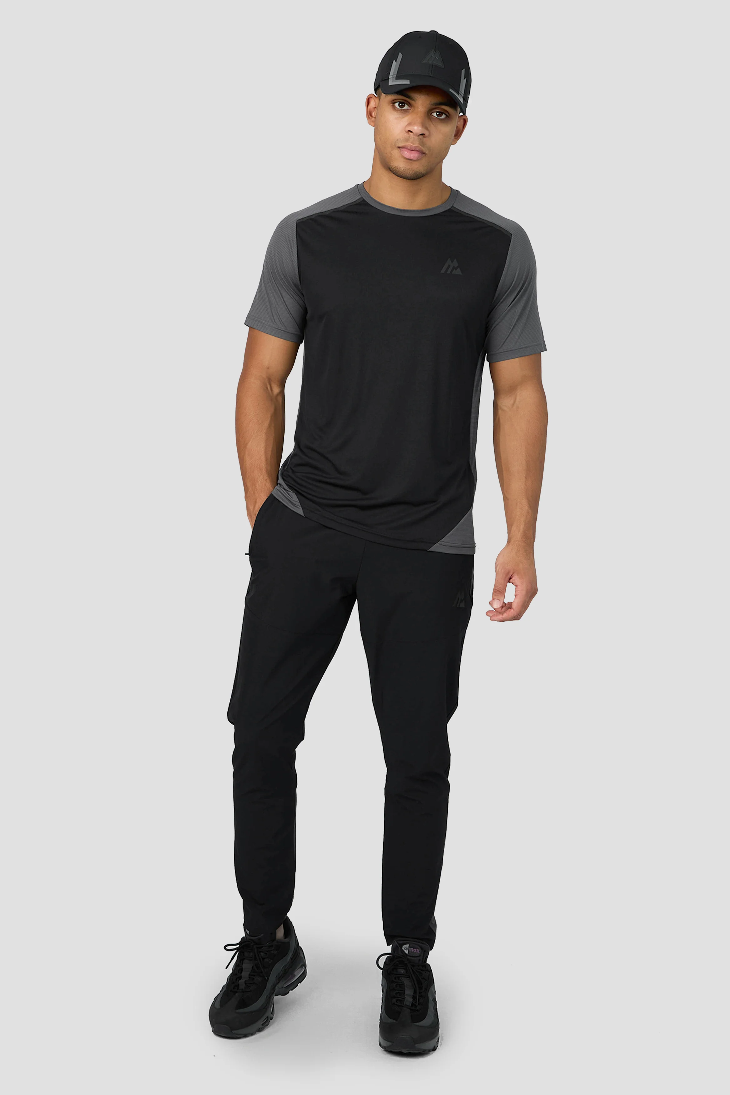 Torrent 2.0 T-Shirt - Black/Asphalt - Image 5