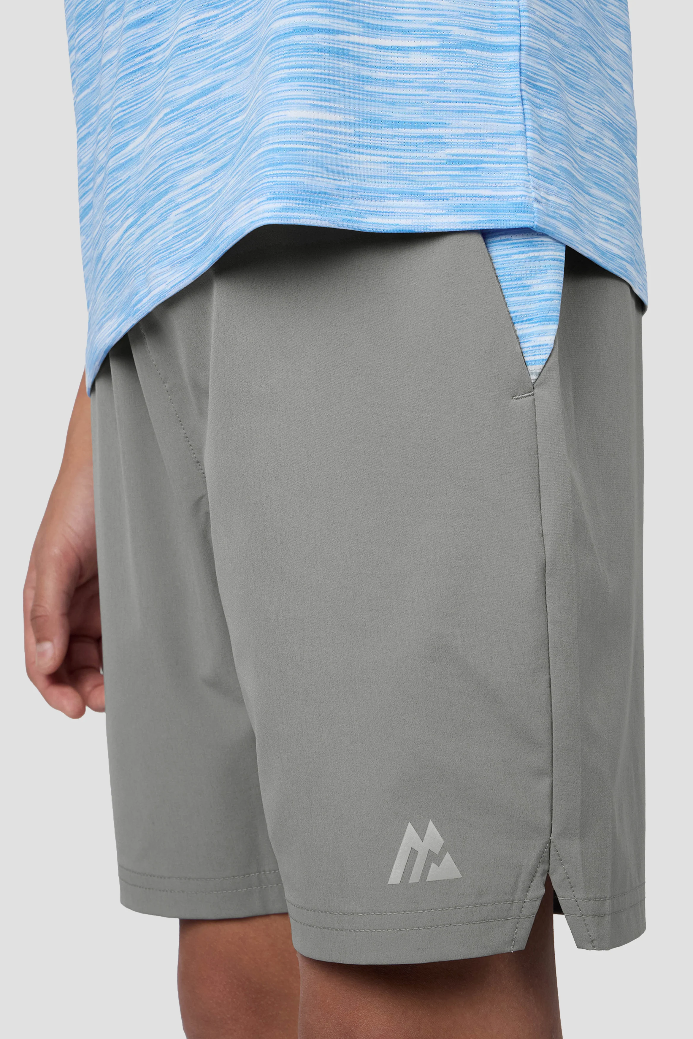 Boys Trail 2.0 Short - Grey/Blue/White - Image 5