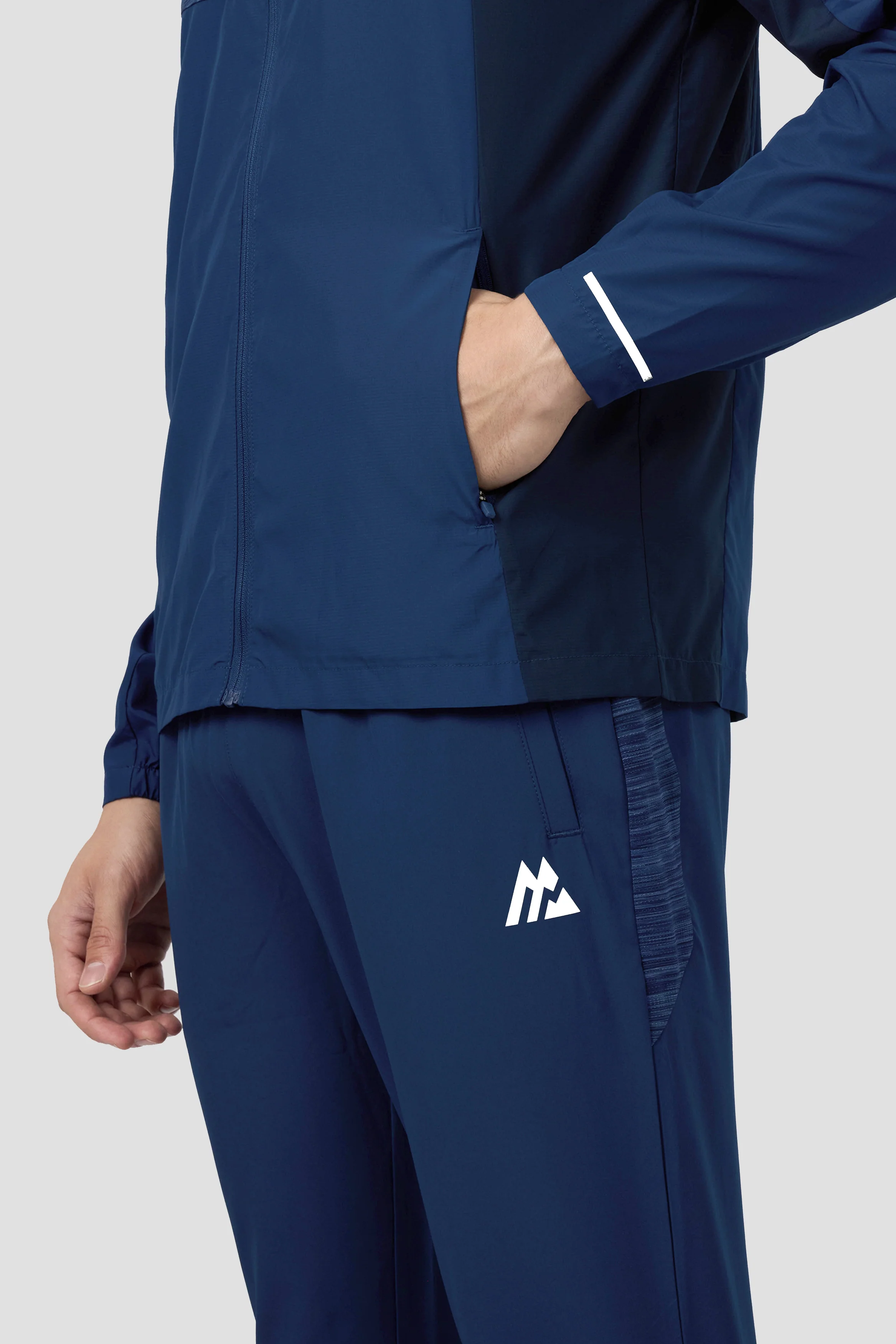 Trail Windbreaker - Navy Multi - Image 5