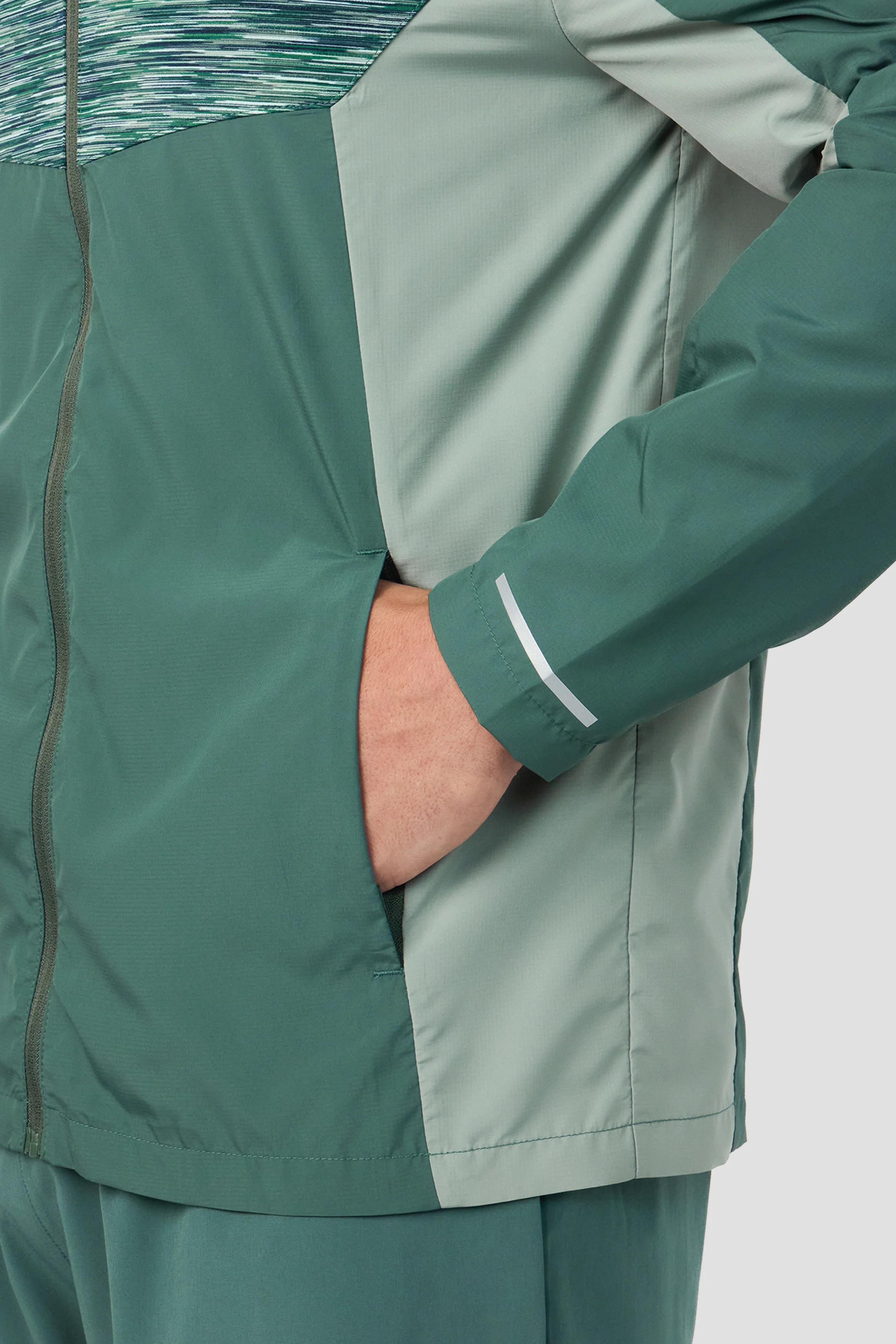 Trail Windbreaker - Green/Blue - Image 7