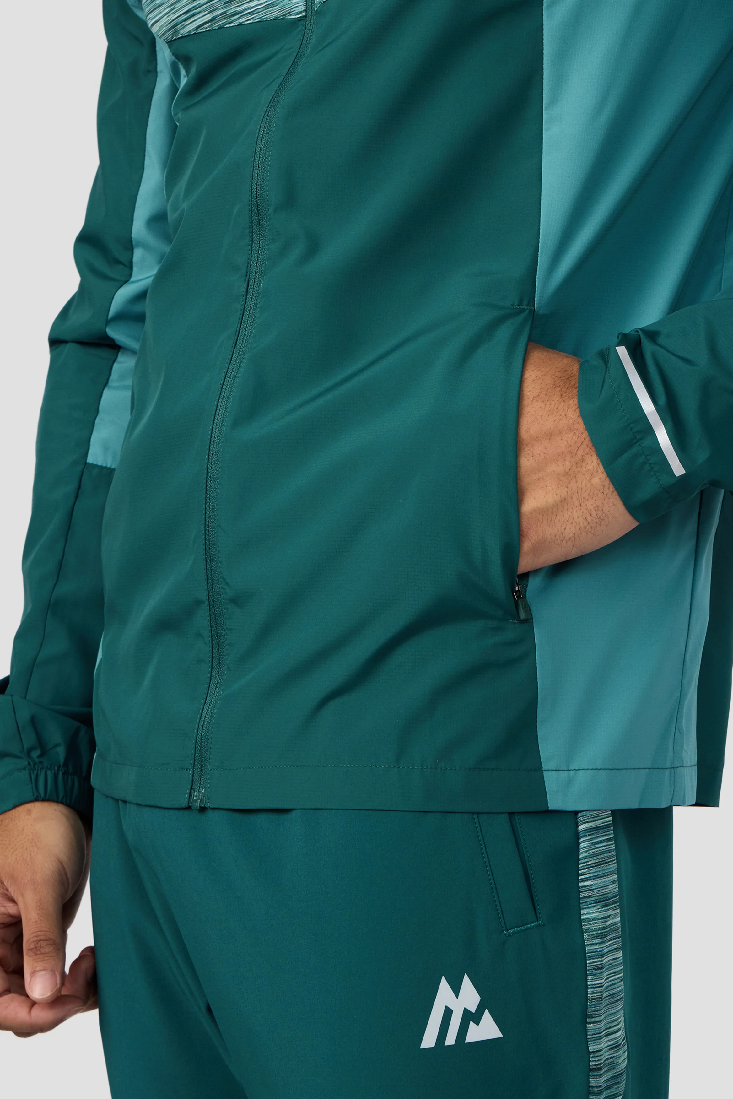 Trail Windbreaker - Light Teal Multi - Image 5