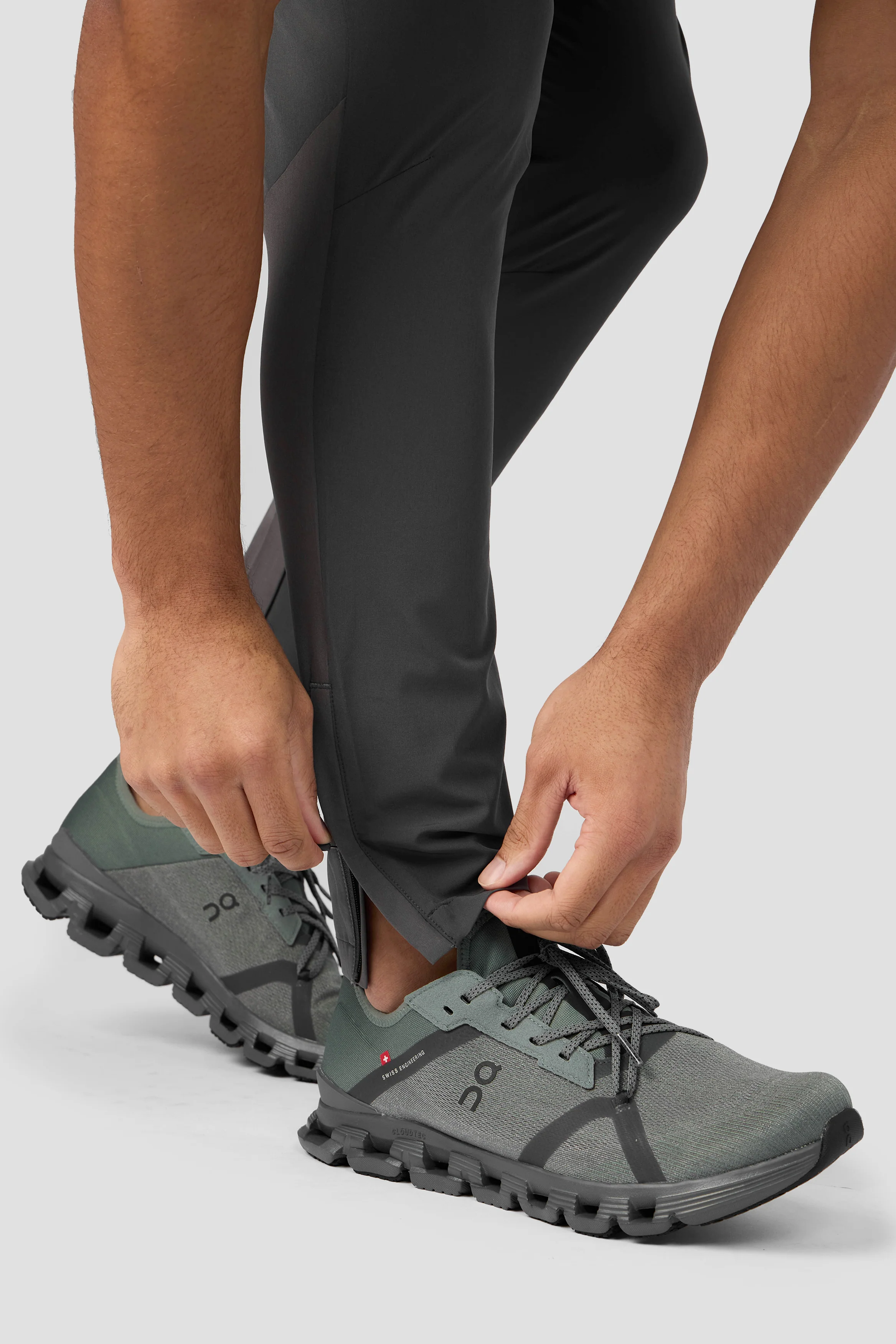 Trail Panel Running Pant - Grey/Neon Green - Image 7