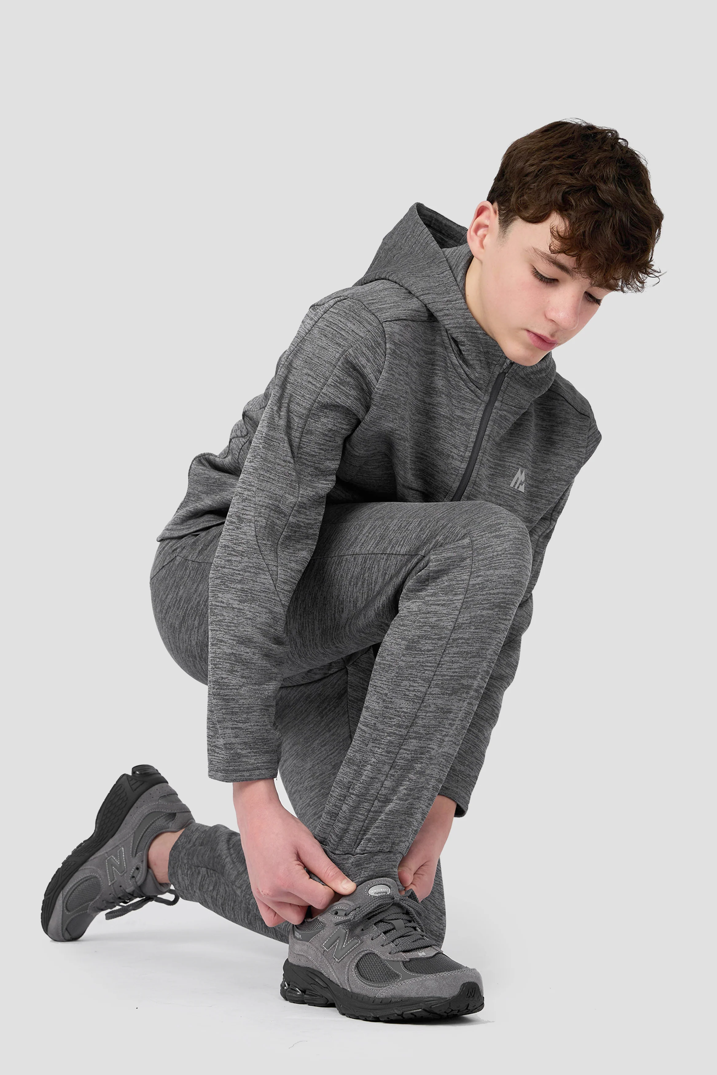 Boys Vantage Jogger - Asphalt/Cement Grey - Image 6