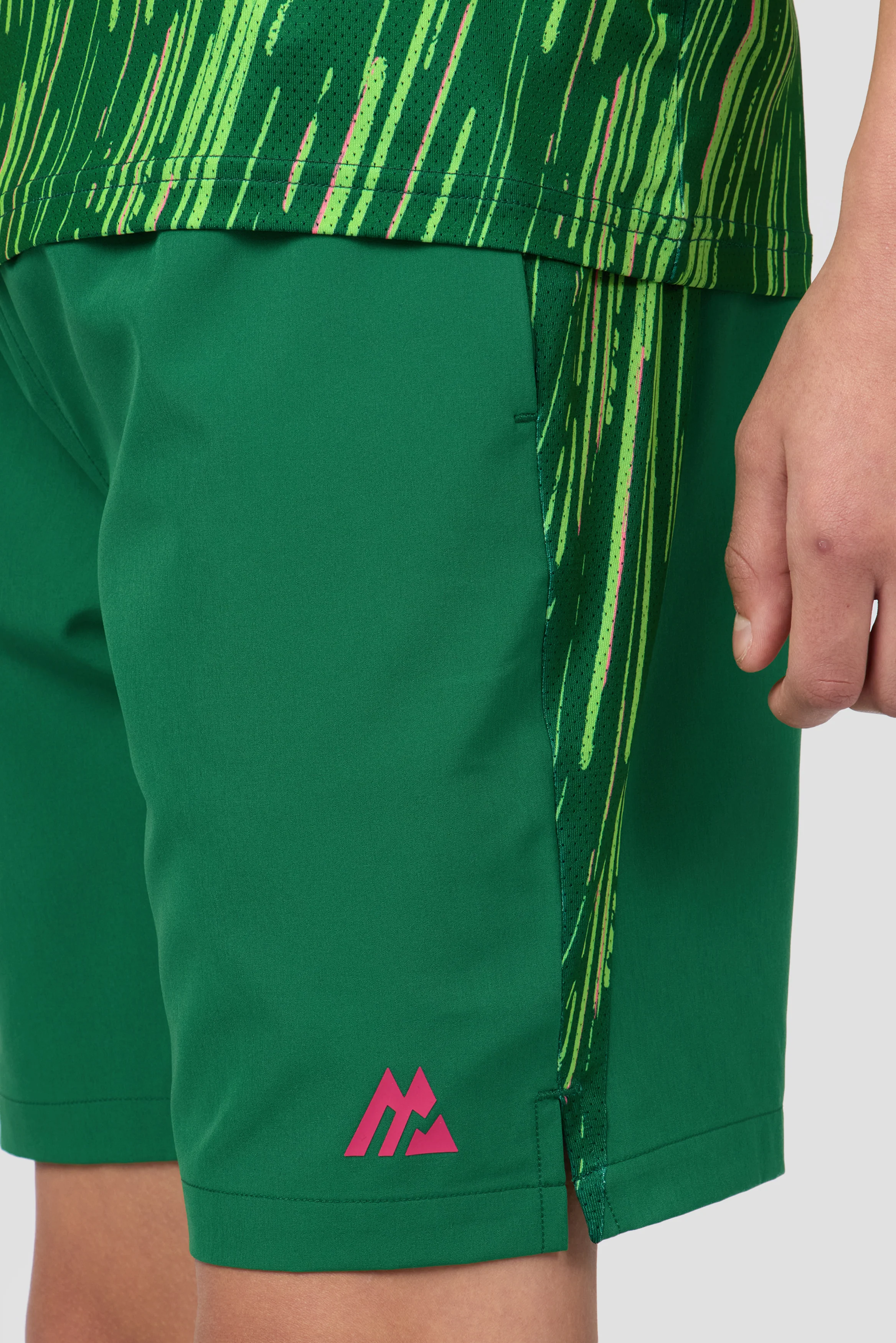 Boys Vigour Short - Spruce Green/Chameleon - Image 5