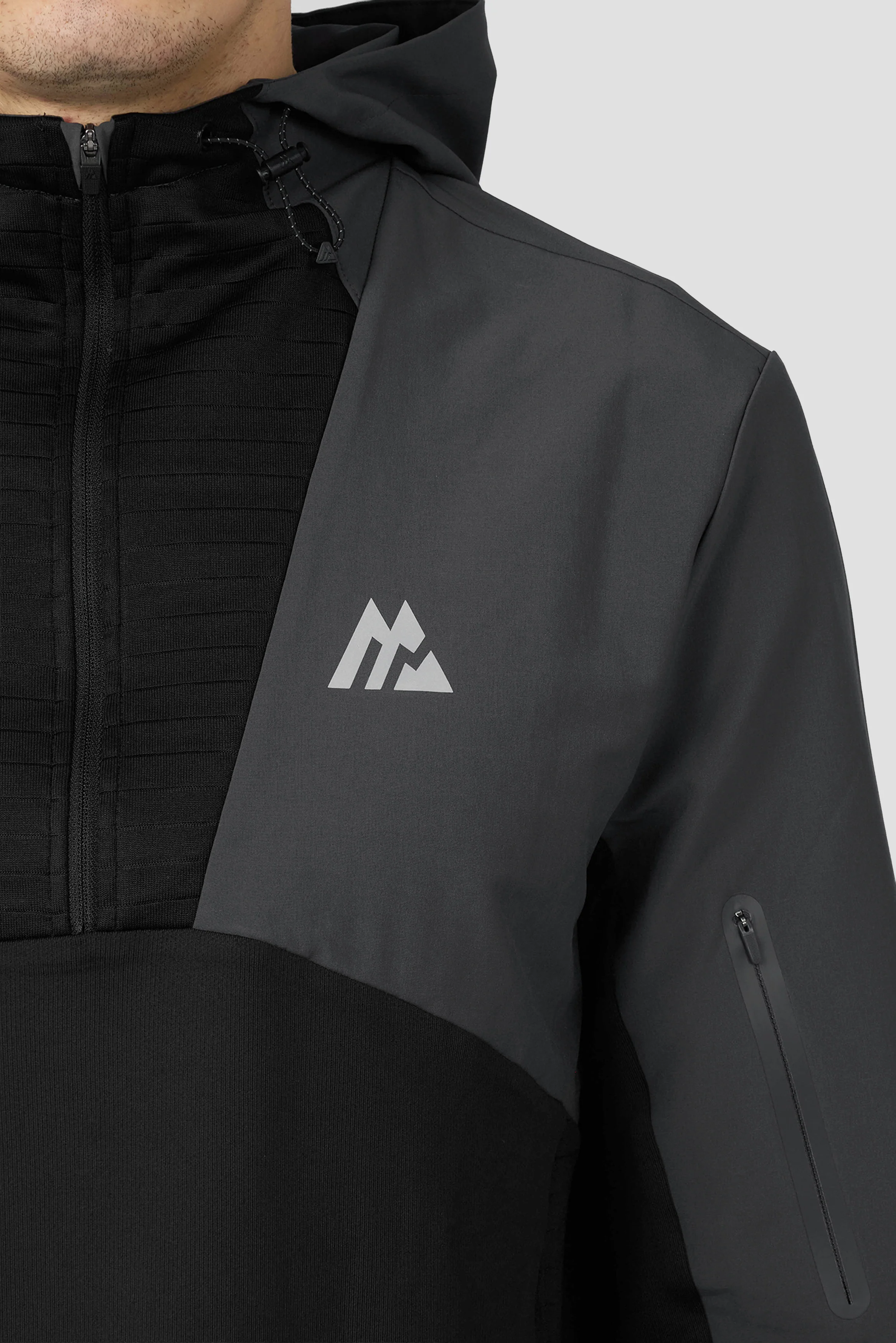 Zone Hood 1/4 Zip - Black/Asphalt - Image 4